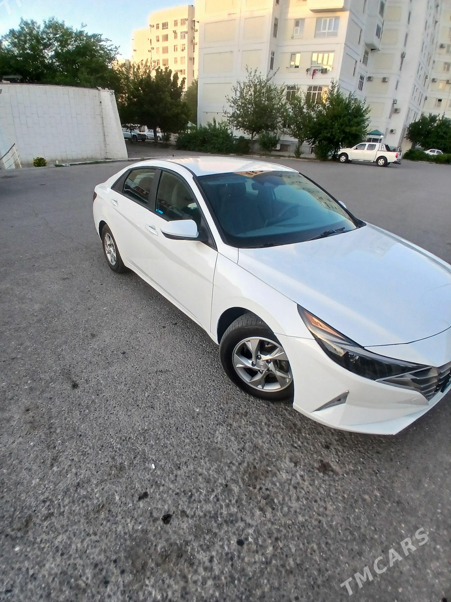 Hyundai Elantra 2021 - 250 000 TMT - Гёкдже - img 1