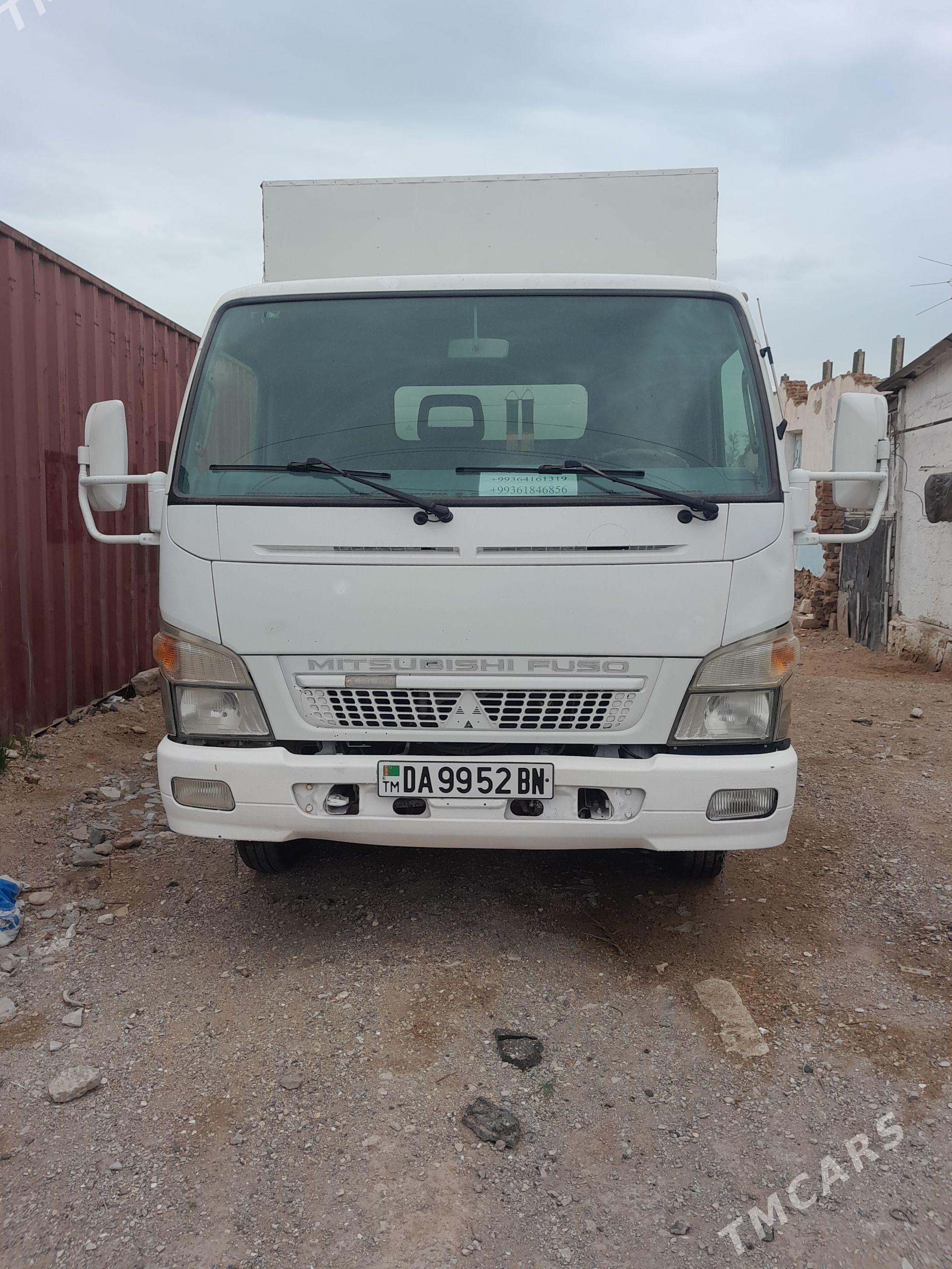 Mitsubishi Fuso 2004 - 270 000 TMT - Туркменбаши - img 1