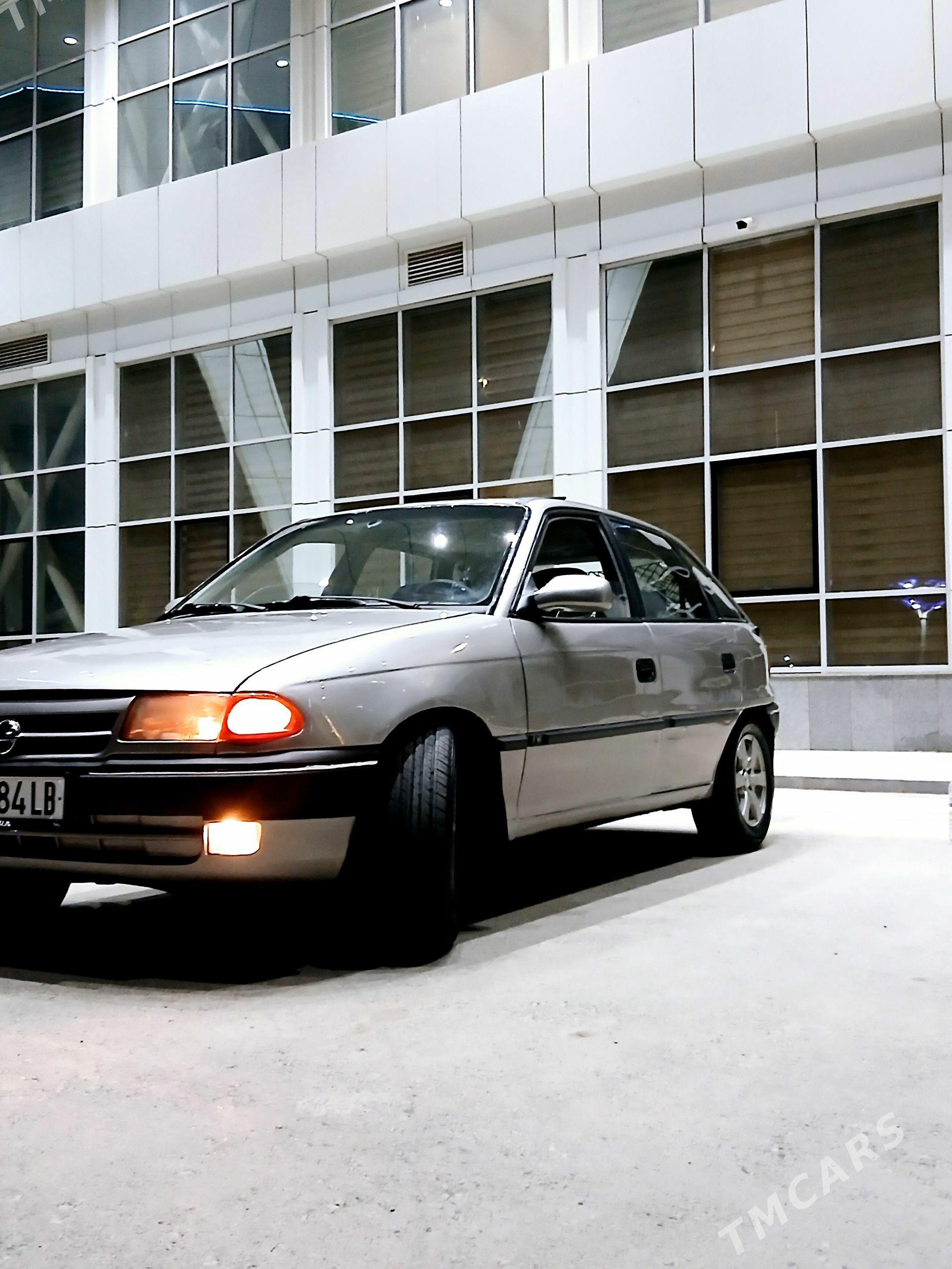 Opel Astra 1992 - 45 000 TMT - Туркменабат - img 1