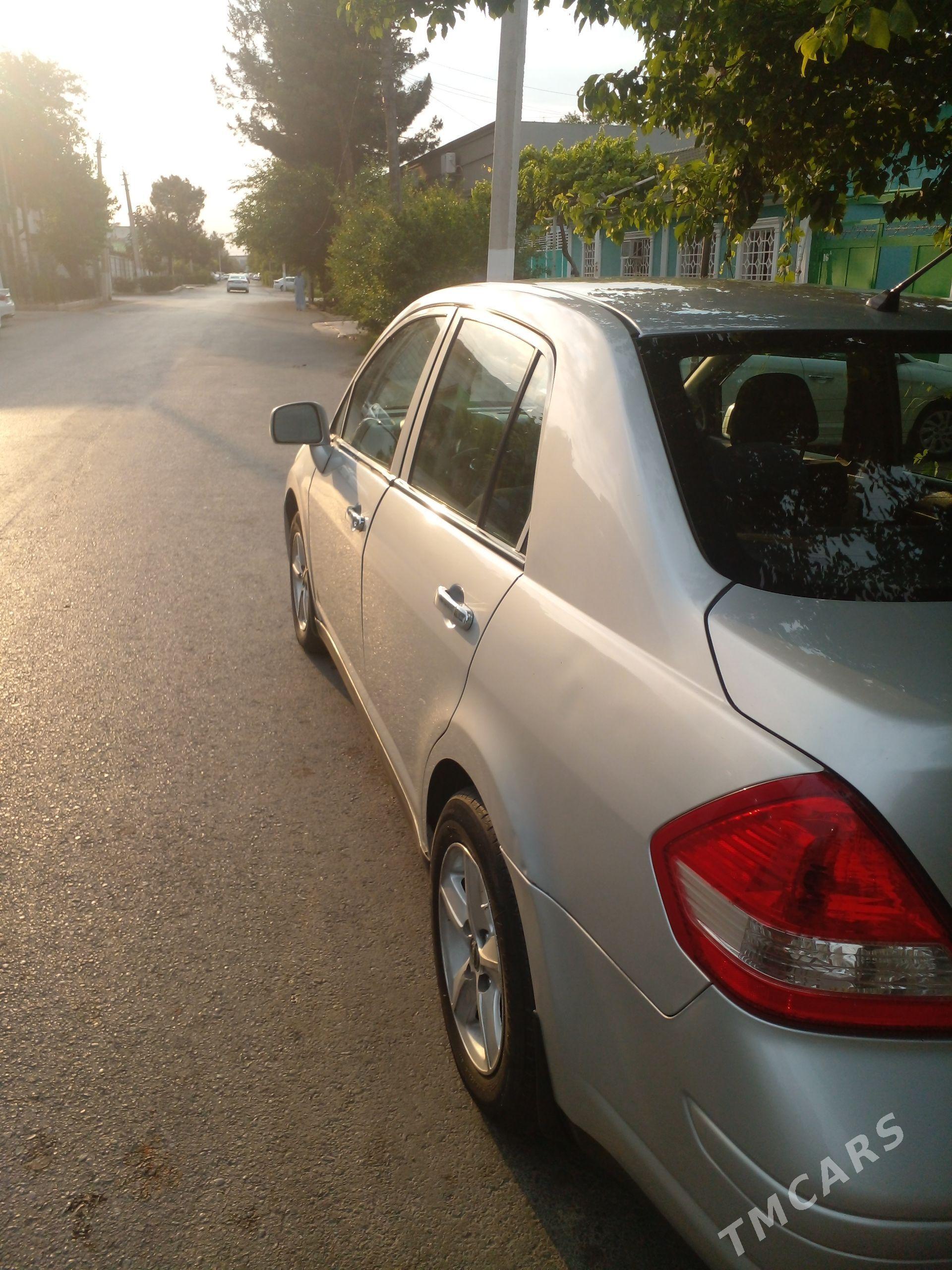 Nissan Versa 2010 - 120 000 TMT - Район ст. Аэропорта, ул. Гагарина - img 1