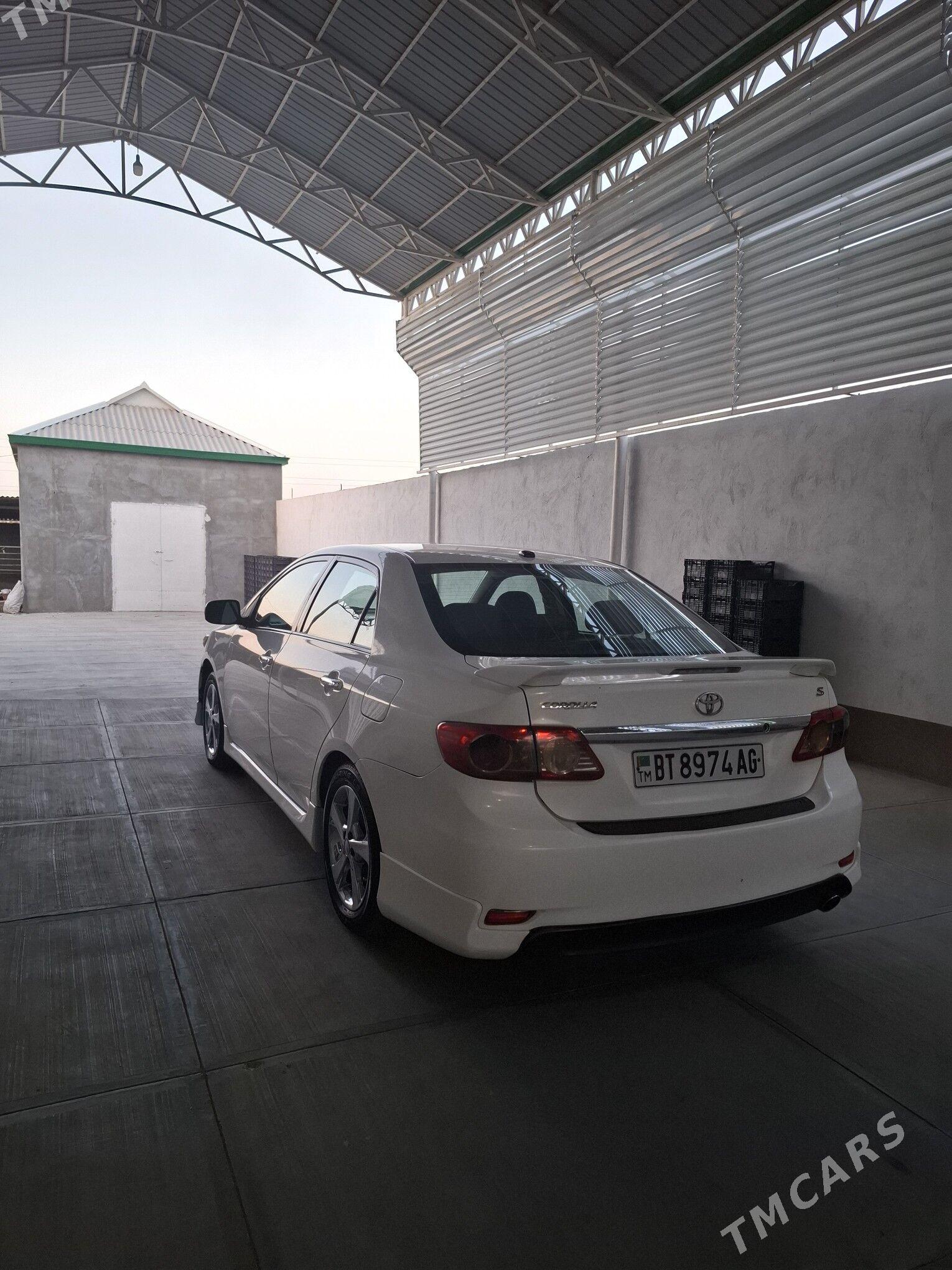 Toyota Corolla 2011 - 190 000 TMT - Бузмеин - img 1