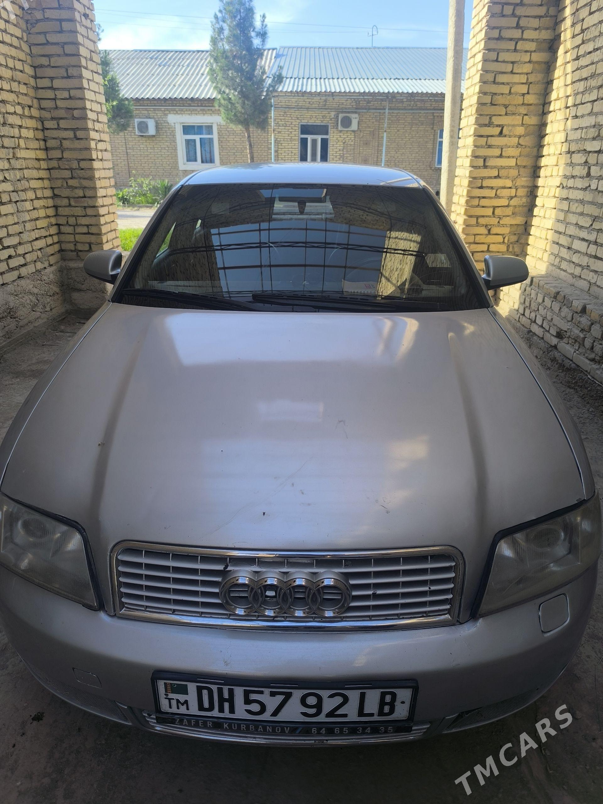 Audi A4 2005 - 80 000 TMT - Дянев - img 1