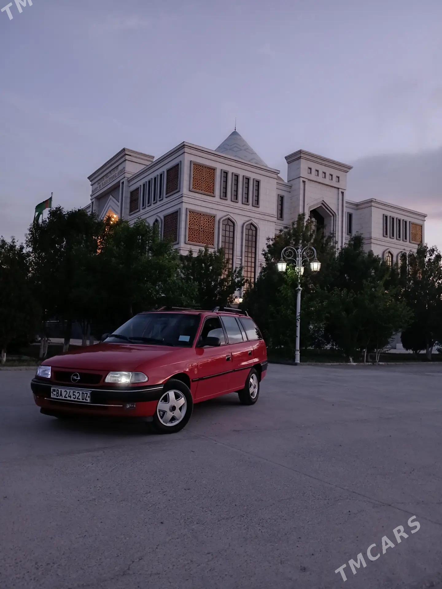 Opel Astra 1997 - 70 000 TMT - Дашогуз - img 1