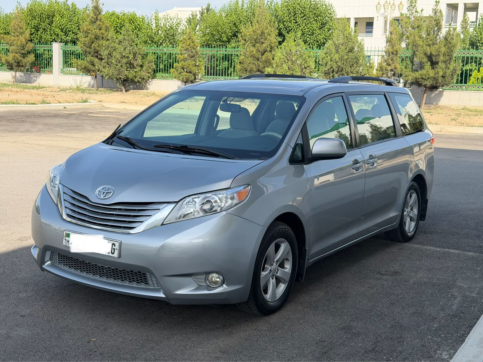 Toyota Sienna 2013 - 300 000 TMT - Ашхабад - img 1