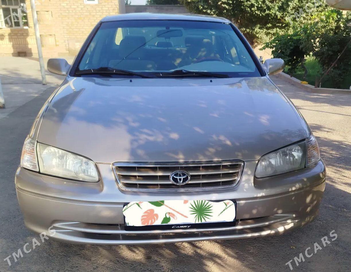 Toyota Camry 2000 - 170 000 TMT - Бабадайхан - img 1