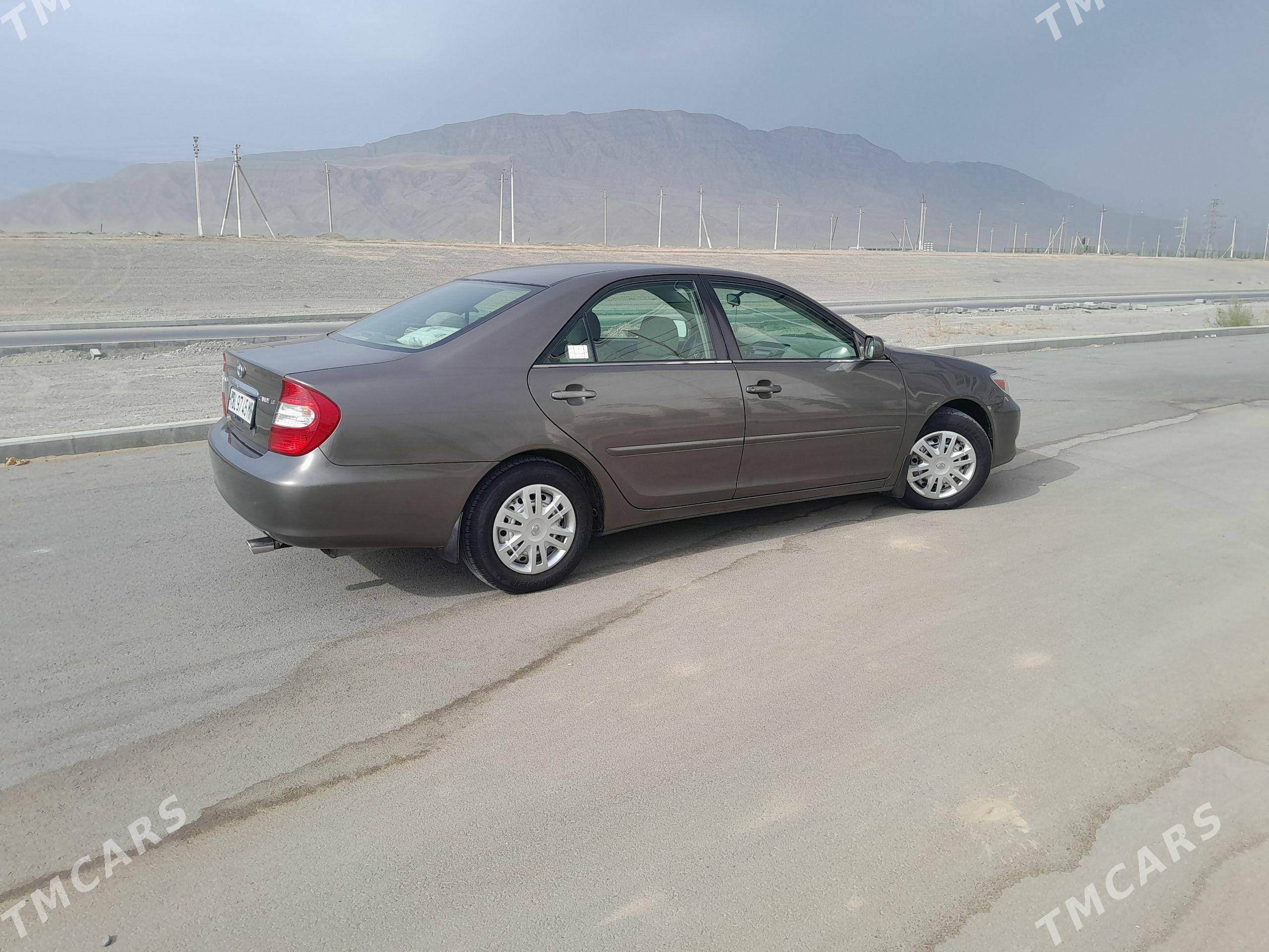 Toyota Camry 2003 - 175 000 TMT - Мары - img 1