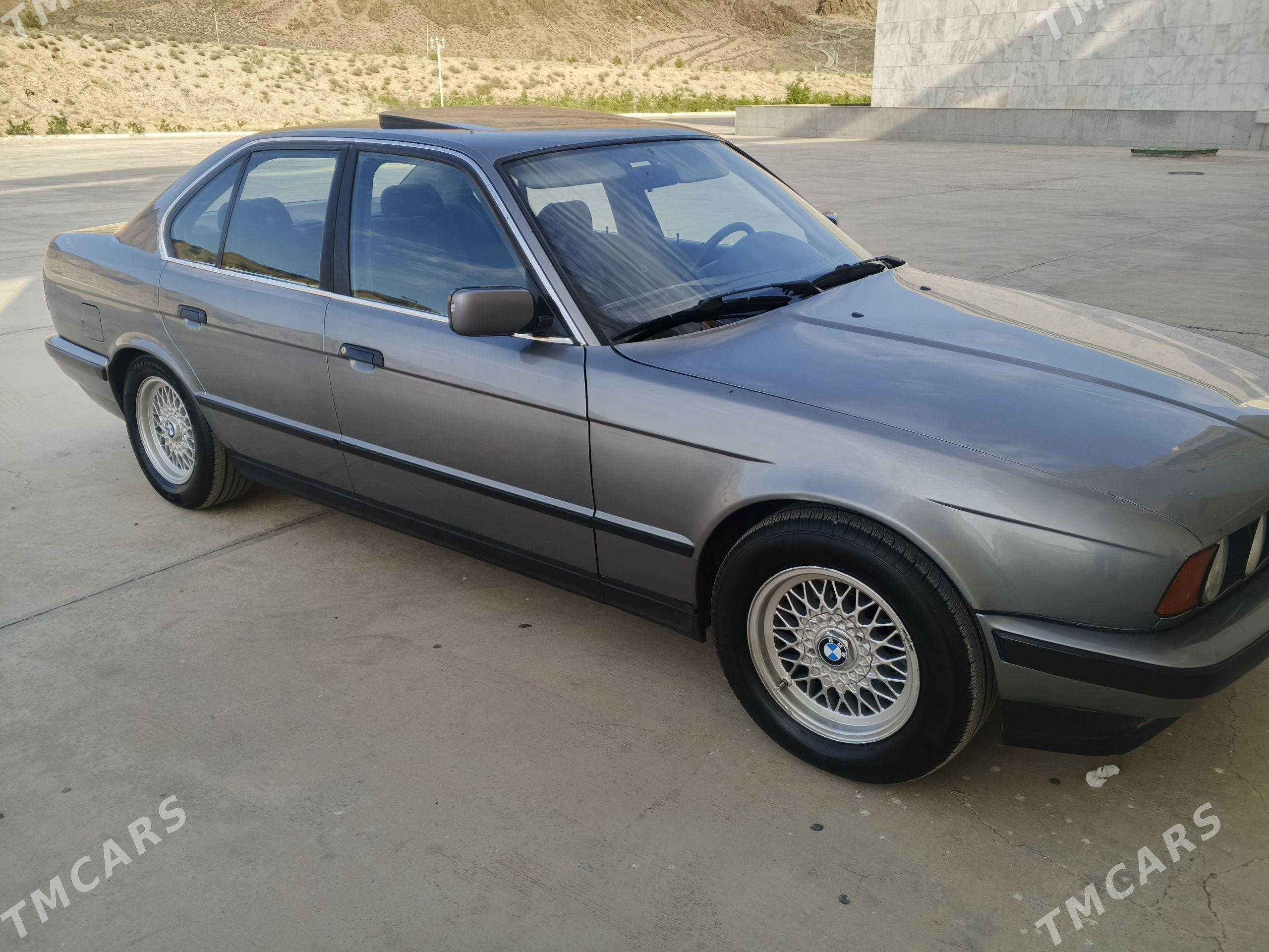 BMW 525 1993 - 100 000 TMT - Балканабат - img 1