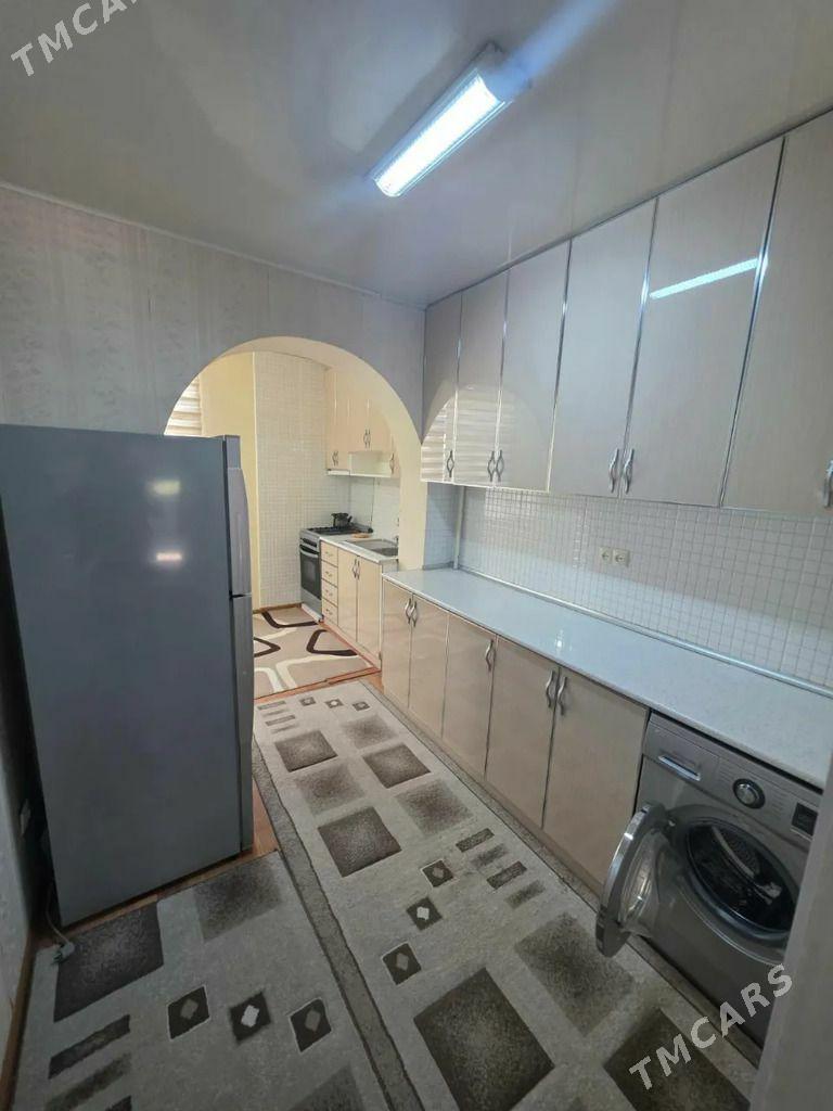 продажа квартиры - 11 мкр - img 1