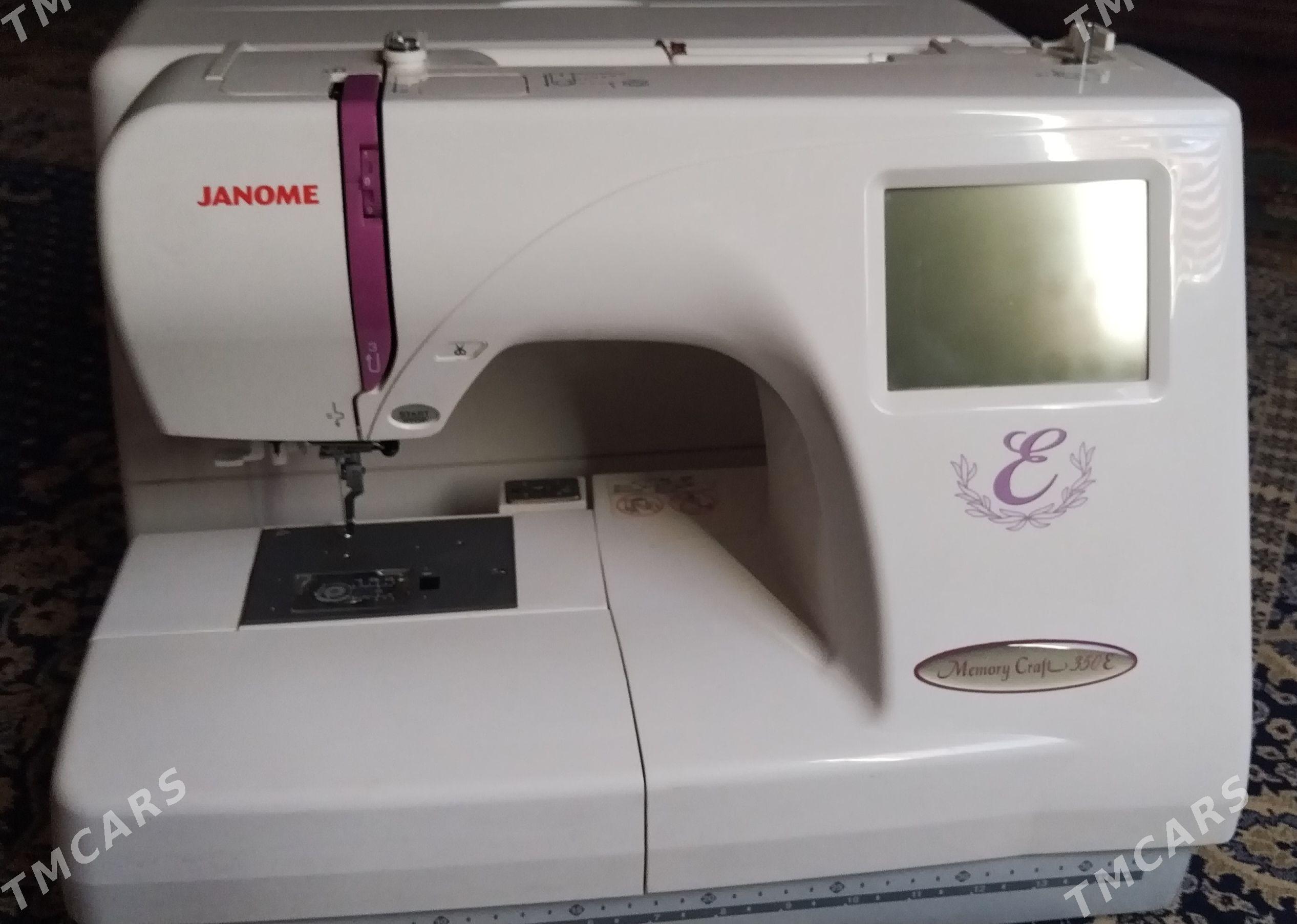 Janome 350e - Гумдаг - img 1