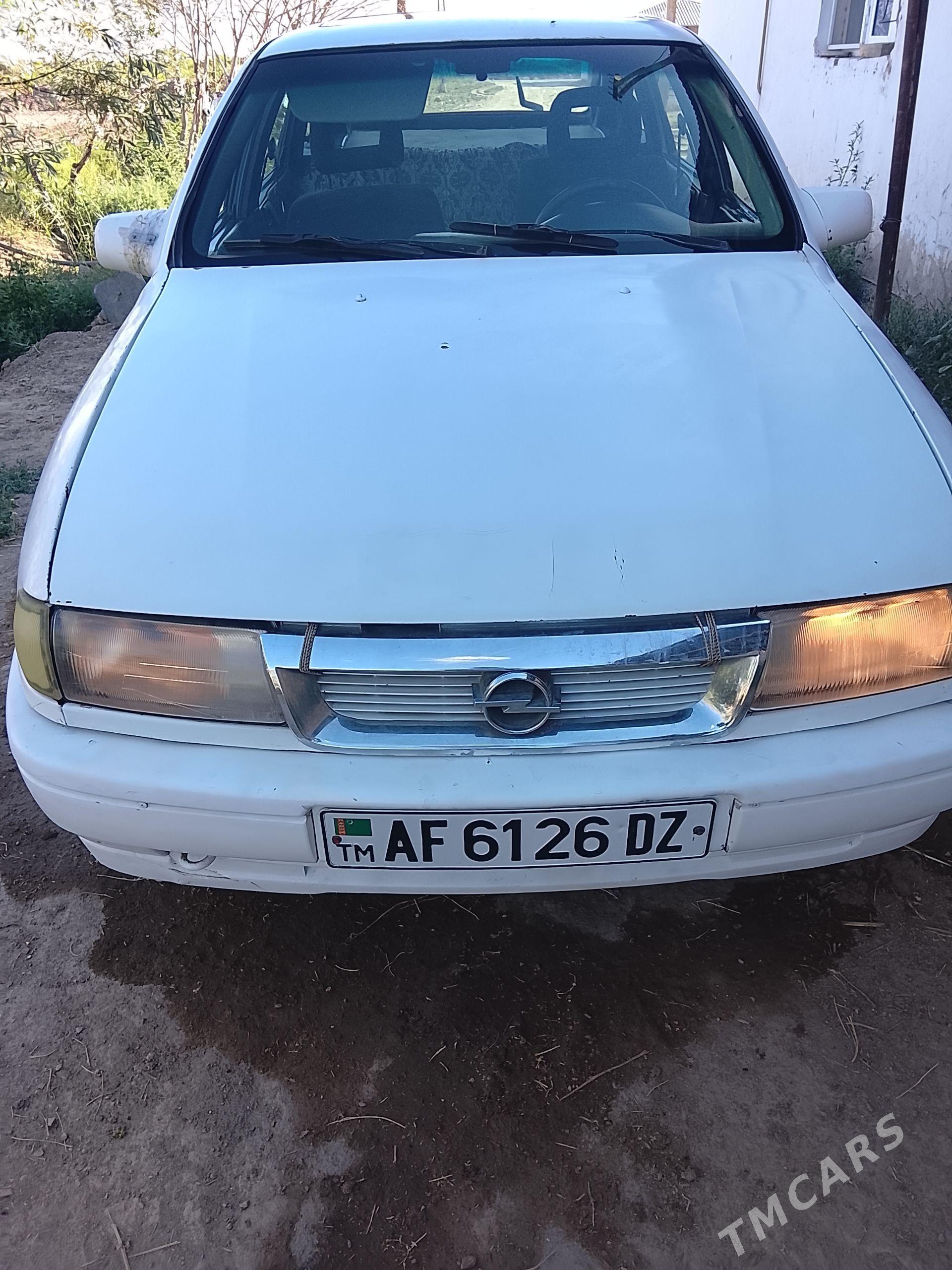 Opel Vectra 1994 - 20 000 TMT - Дашогуз - img 1
