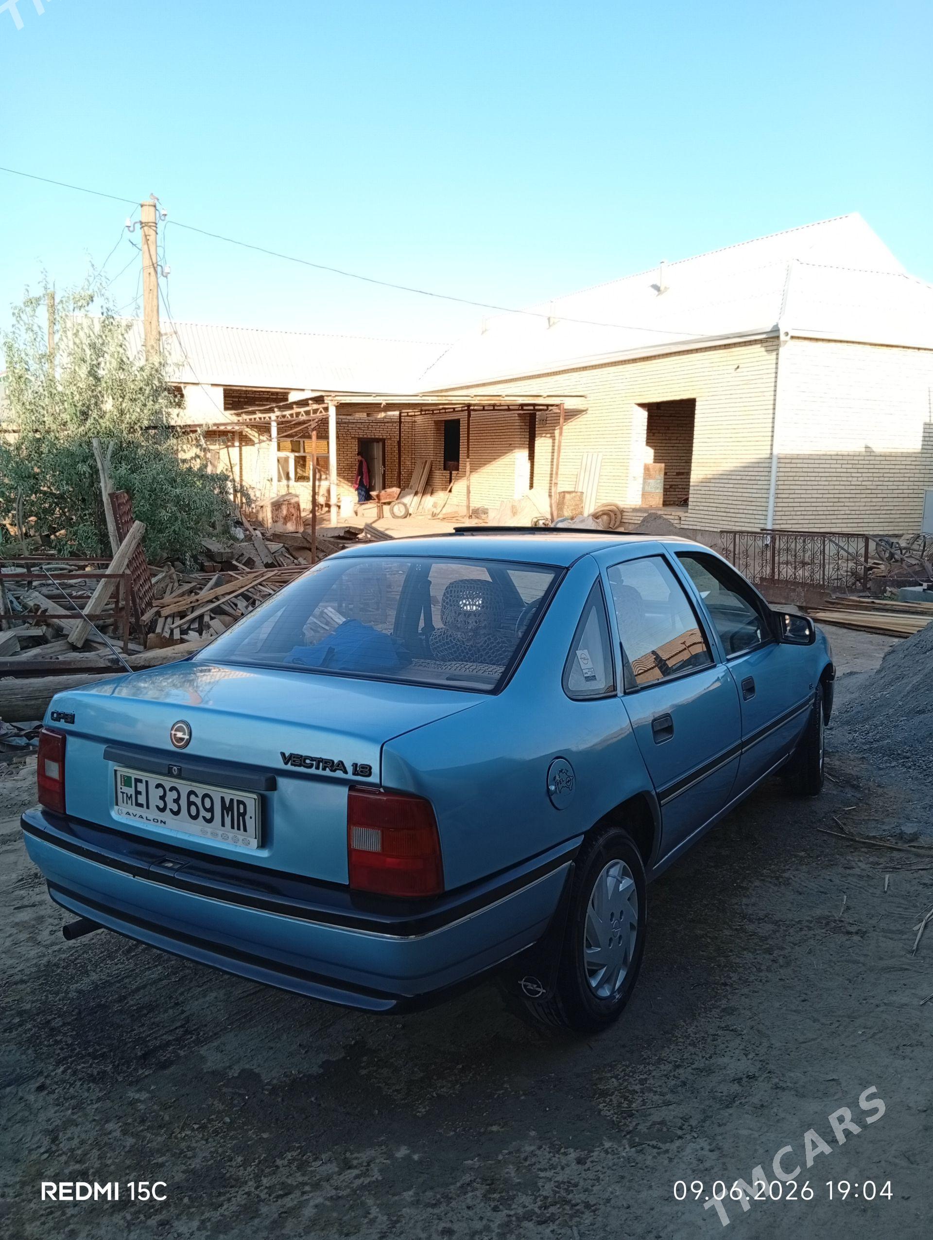 Opel Vectra 1990 - 60 000 TMT - Сакарчага - img 1