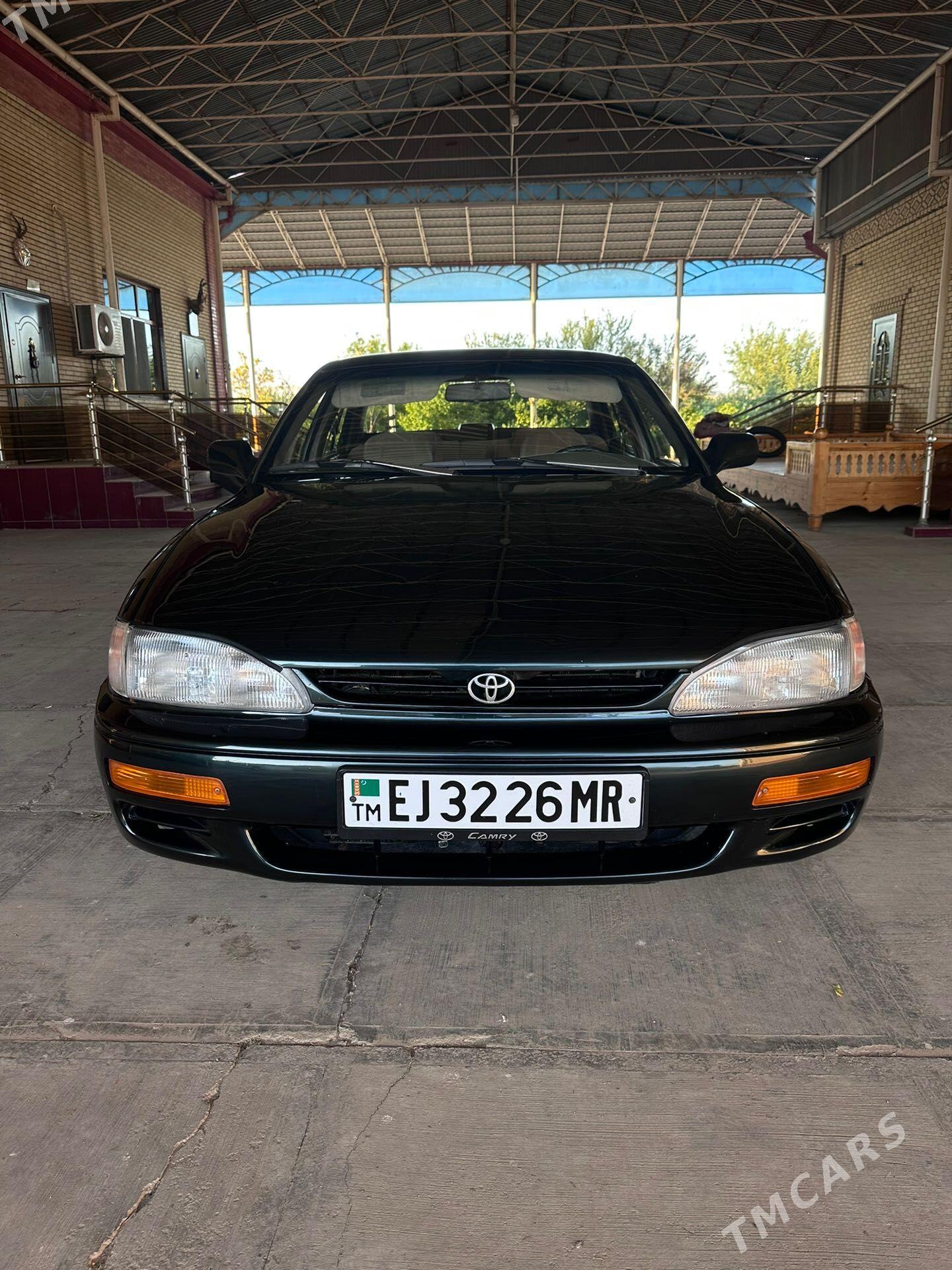 Toyota Camry 1995 - 120 000 TMT - Murgap - img 1