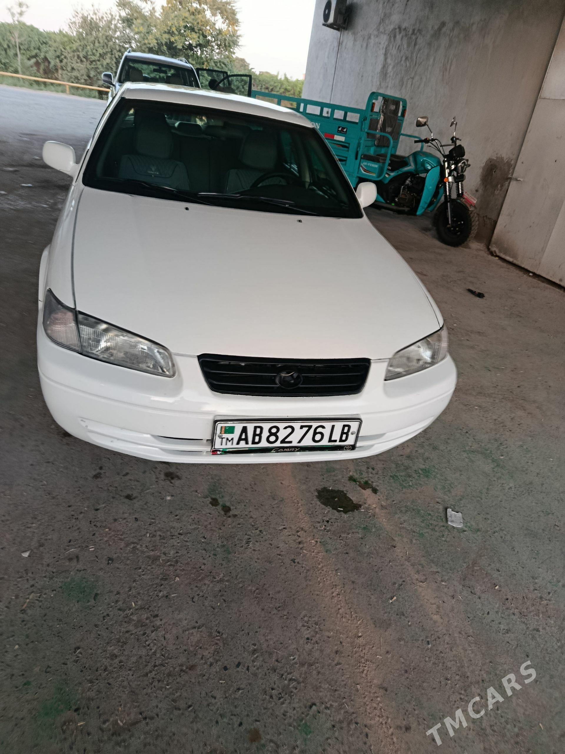 Toyota Camry 1997 - 160 000 TMT - Саят - img 1