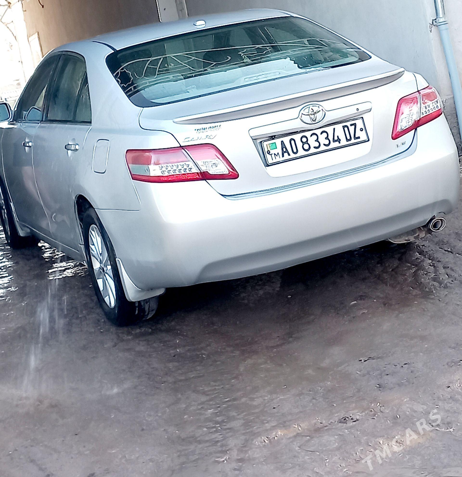 Toyota Camry 2011 - 250 000 TMT - Акдепе - img 1
