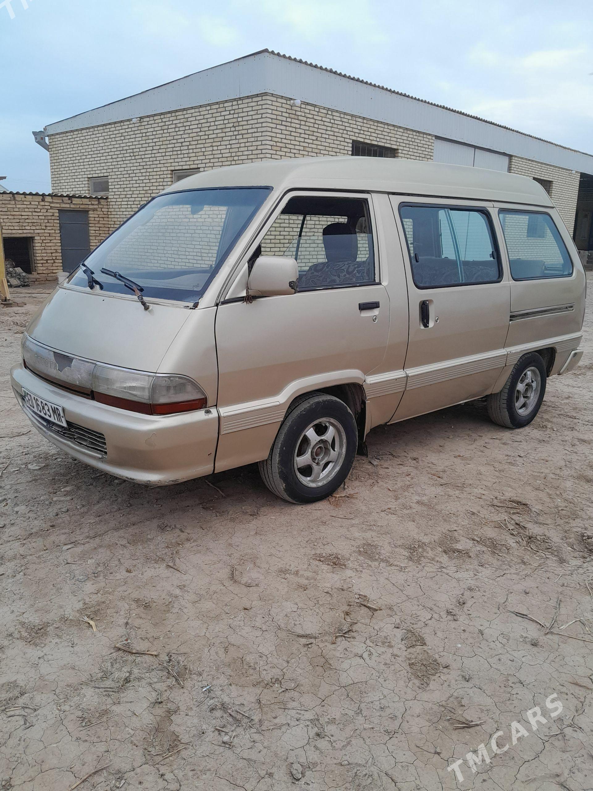 Toyota Town Ace 1989 - 26 000 TMT - Türkmengala - img 1