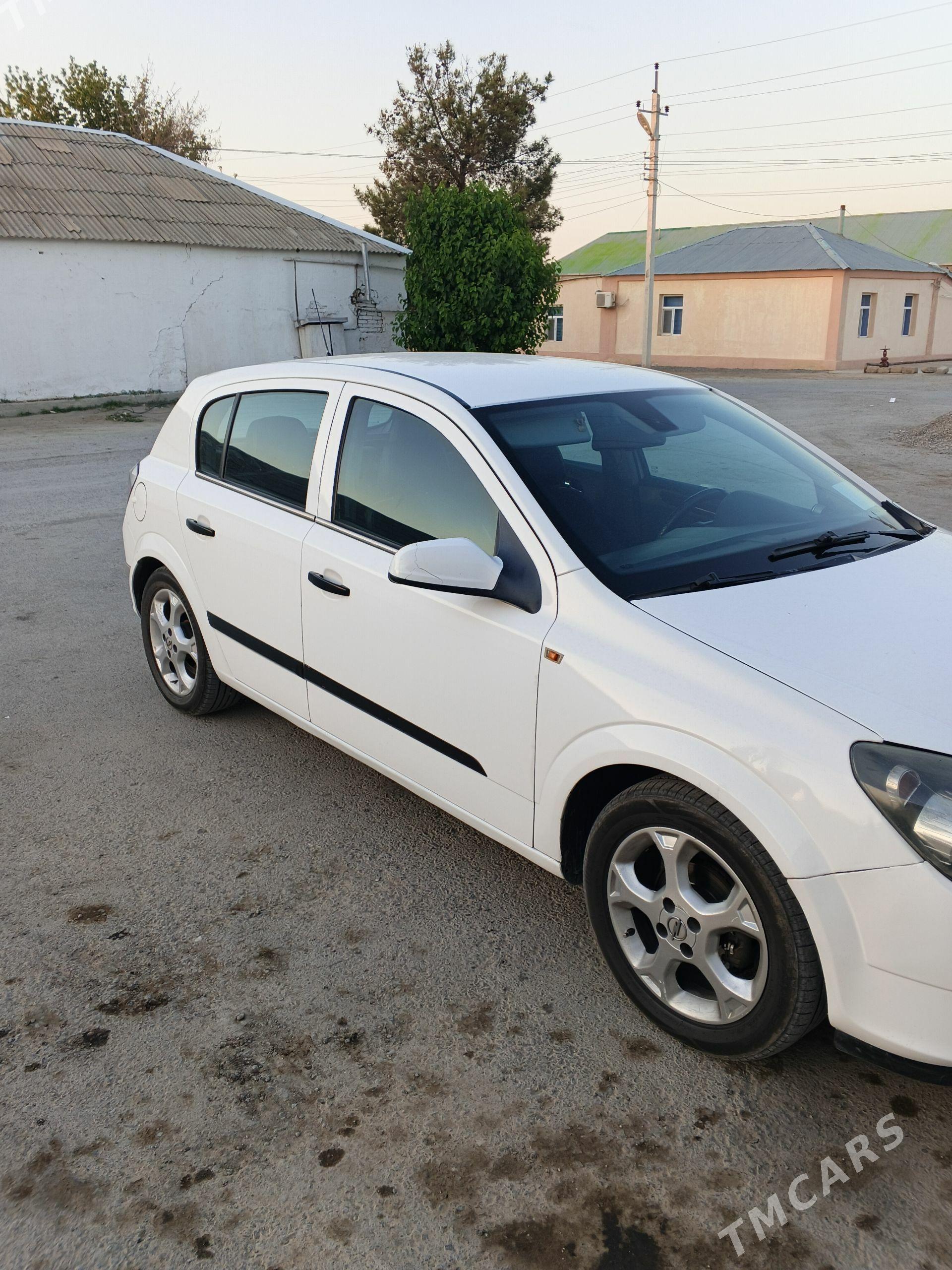 Opel Astra 2004 - 105 000 TMT - Анев - img 1