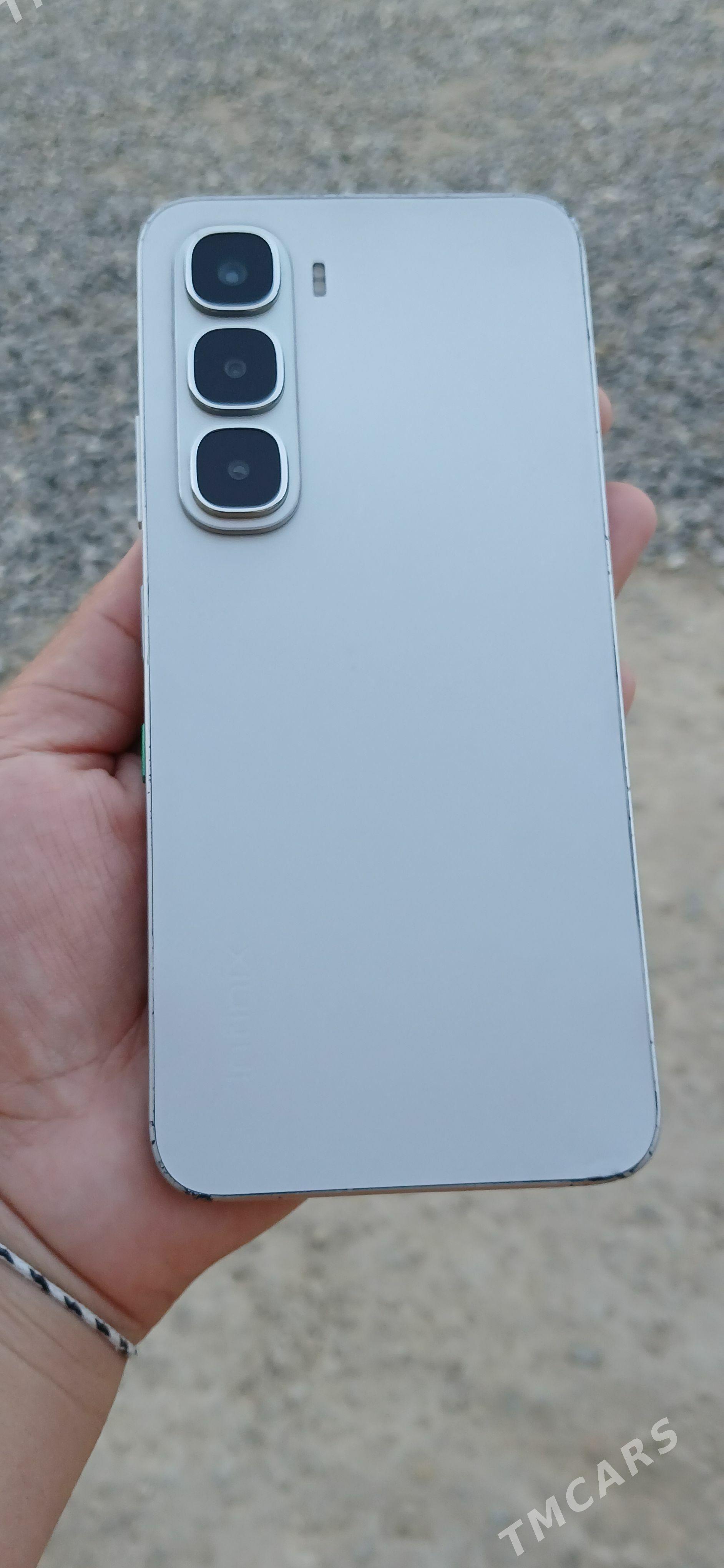 infiniks hot 60 i - Берекет - img 1
