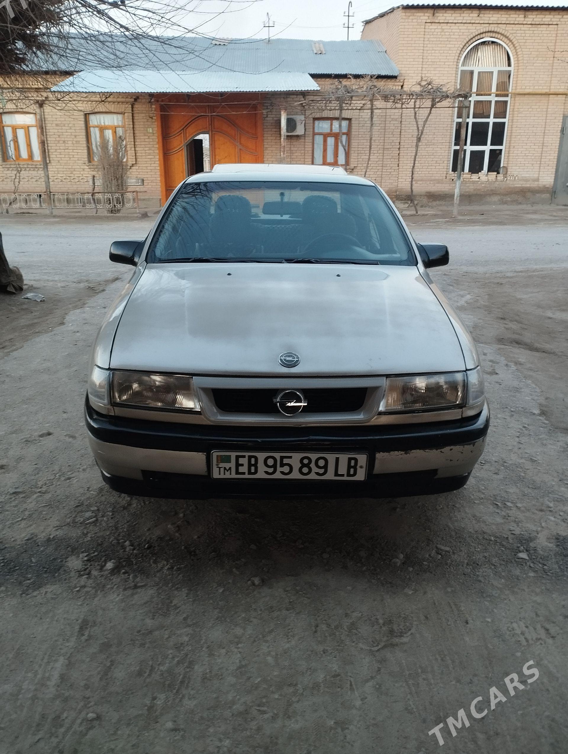 Opel Vectra 1992 - 39 000 TMT - Туркменабат - img 1