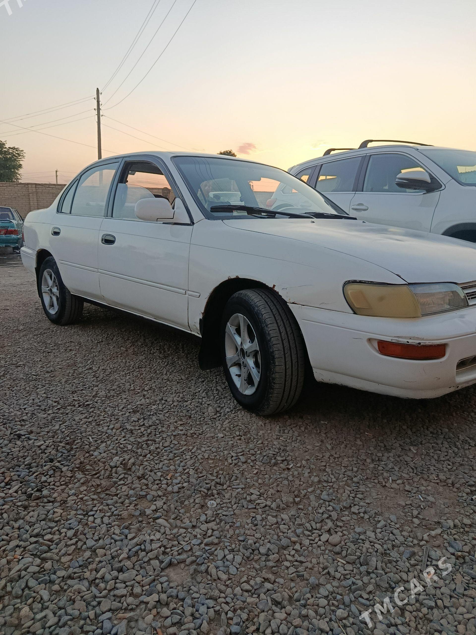 Toyota Corolla 1995 - 50 000 TMT - Теджен - img 1