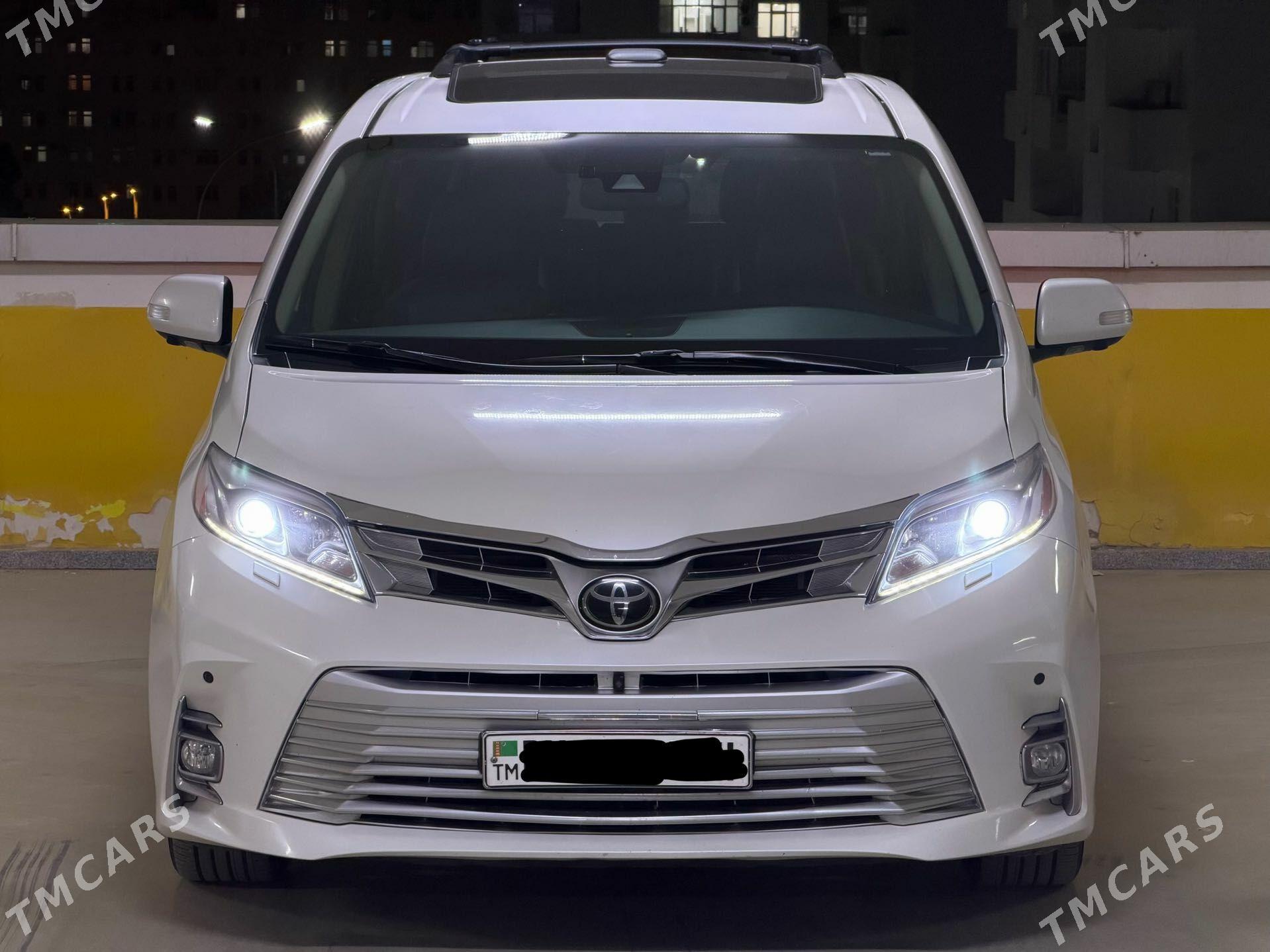 Toyota Sienna 2019 - 680 000 TMT - Ашхабад - img 1