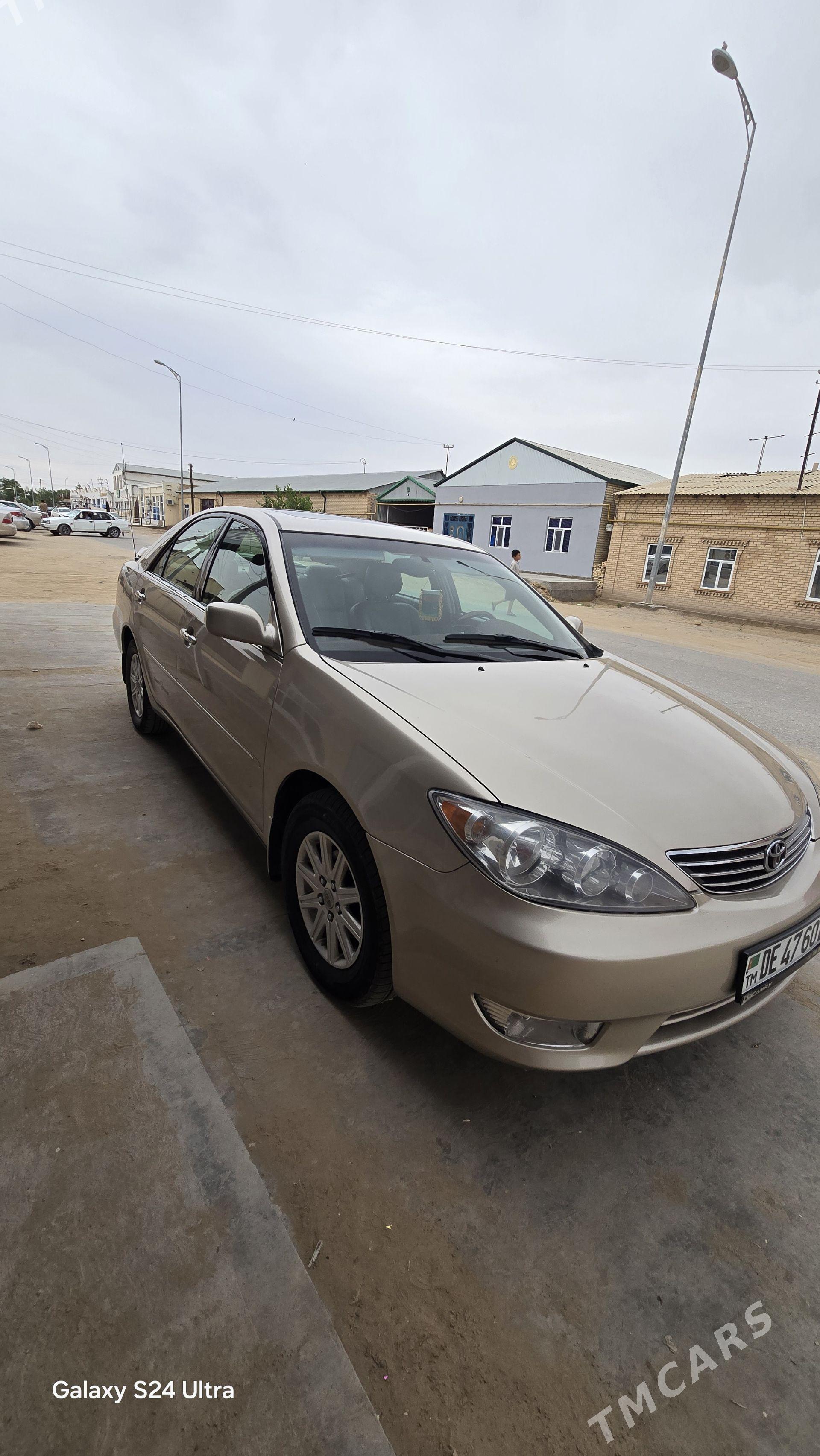 Toyota Camry 2005 - 260 000 TMT - Дарганата - img 1