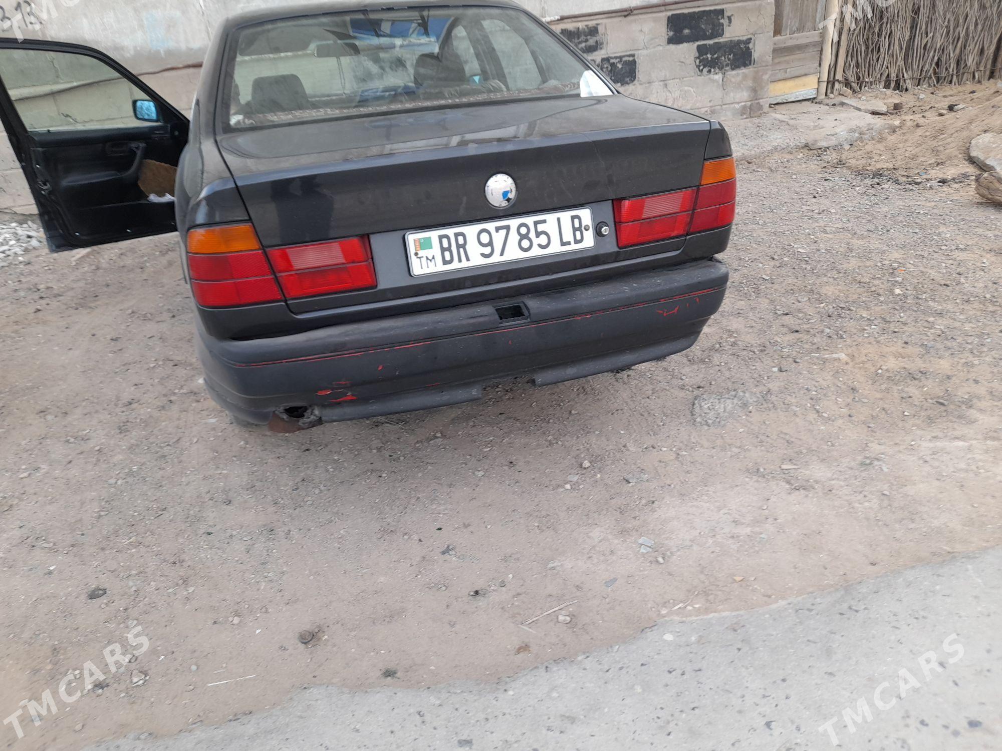 BMW 520 1992 - 65 000 TMT - Gazojak - img 1