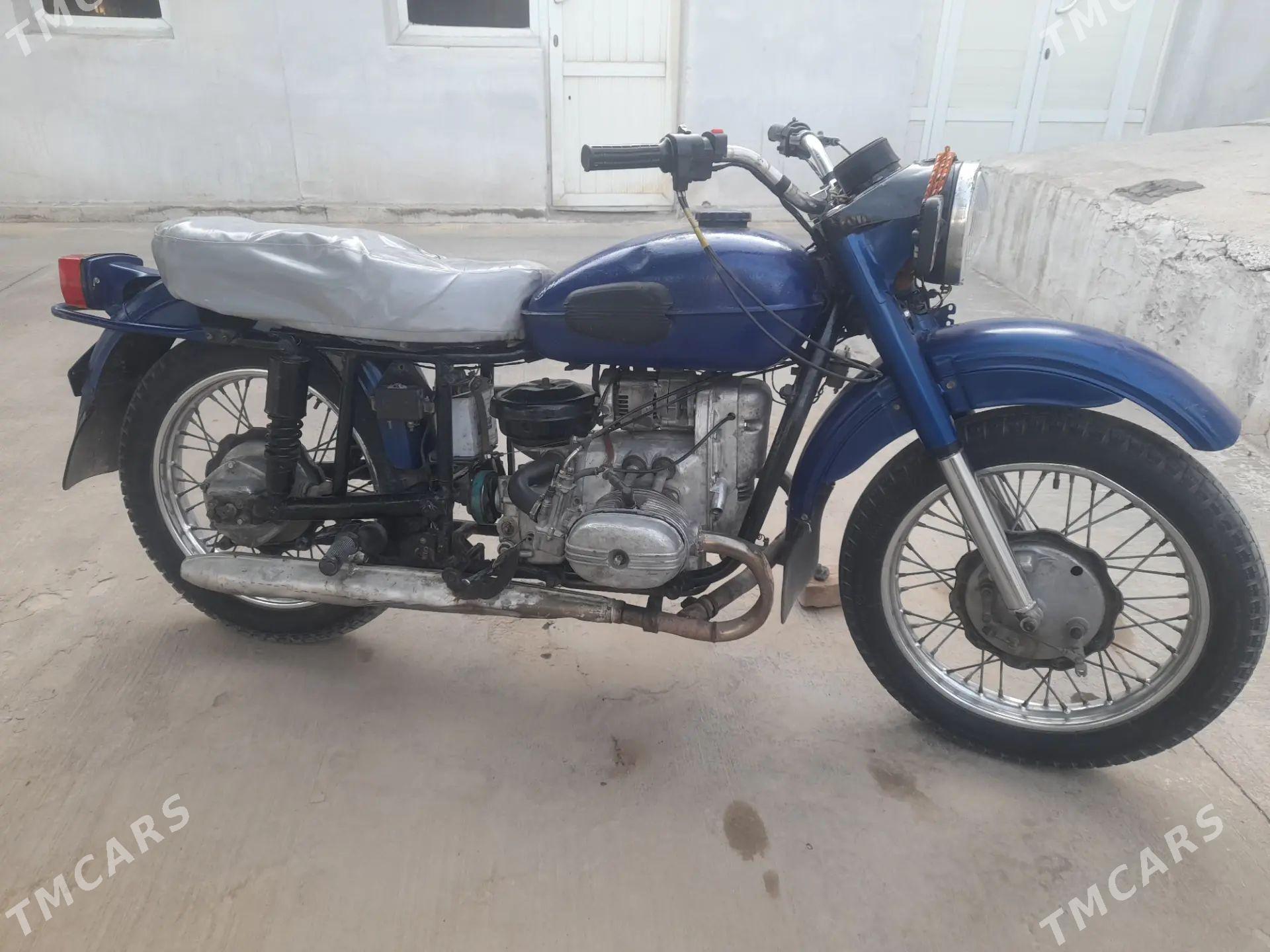 Ural 5557 2016 - 15 000 TMT - Серахс - img 1