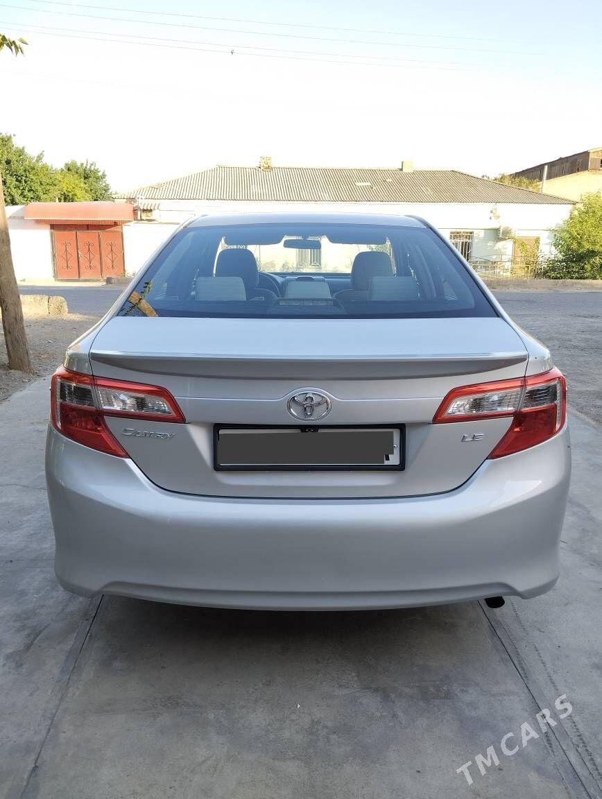 Toyota Camry 2012 - 239 000 TMT - Мары - img 1