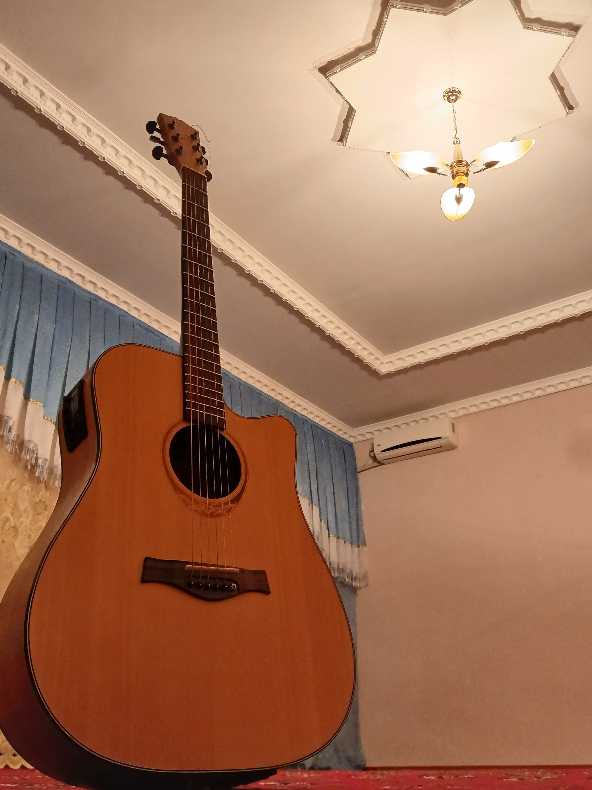 Gitara akustik - Köneürgenç - img 1