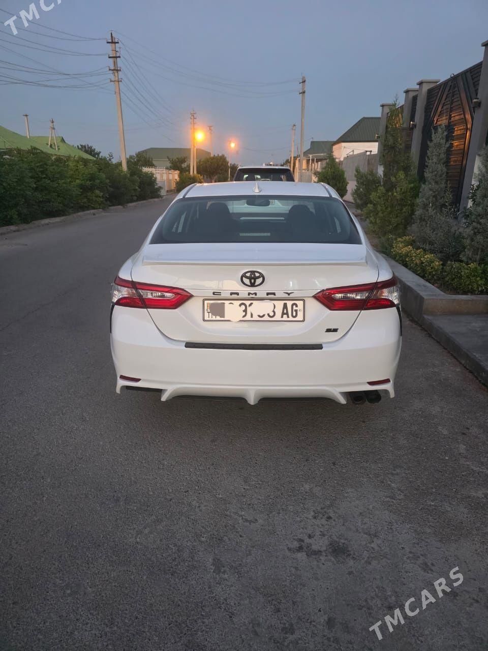 Toyota Camry 2020 - 315 000 TMT - Aşgabat - img 1