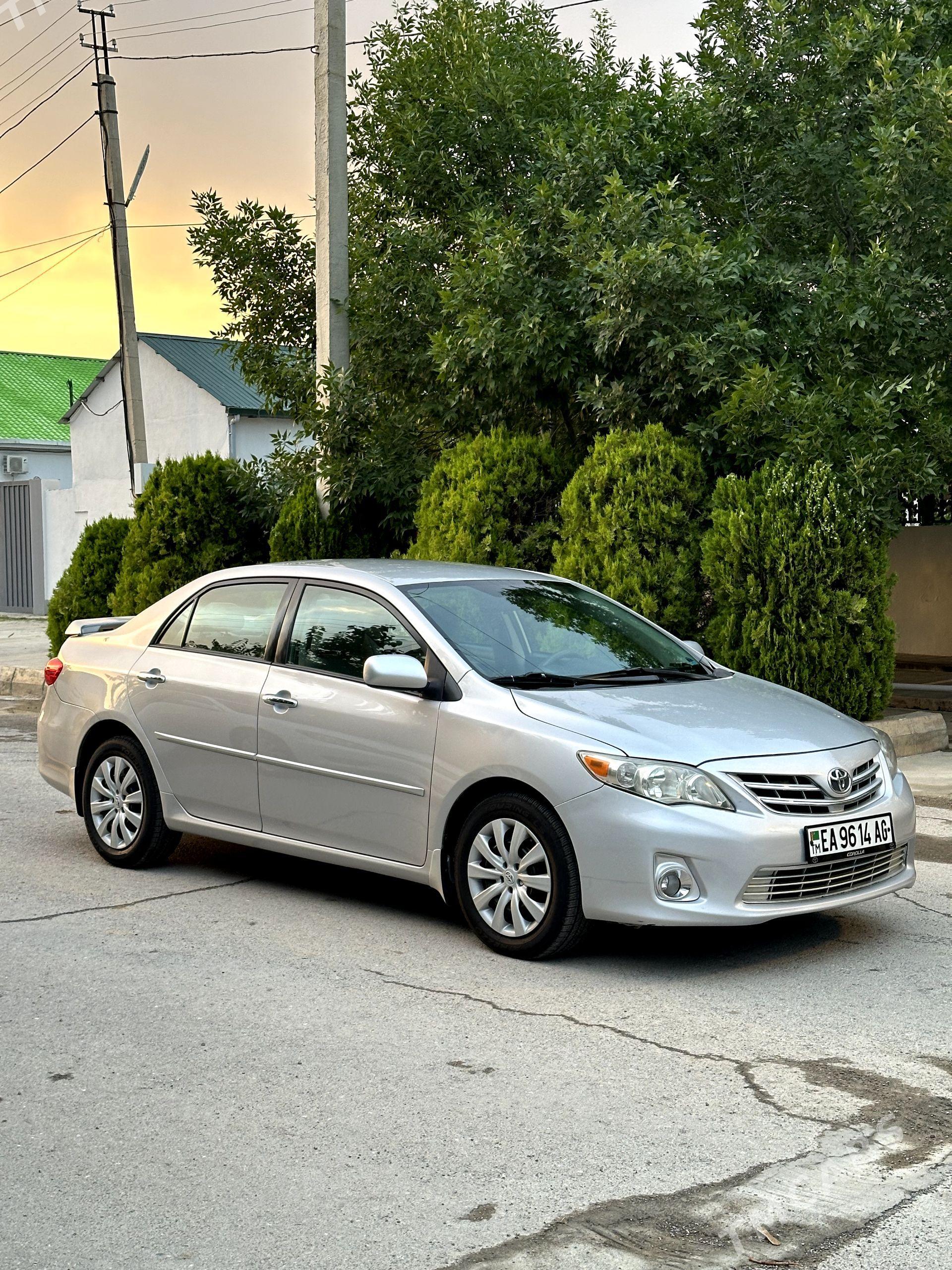 Toyota Corolla 2012 - 193 000 TMT - Ашхабад - img 1