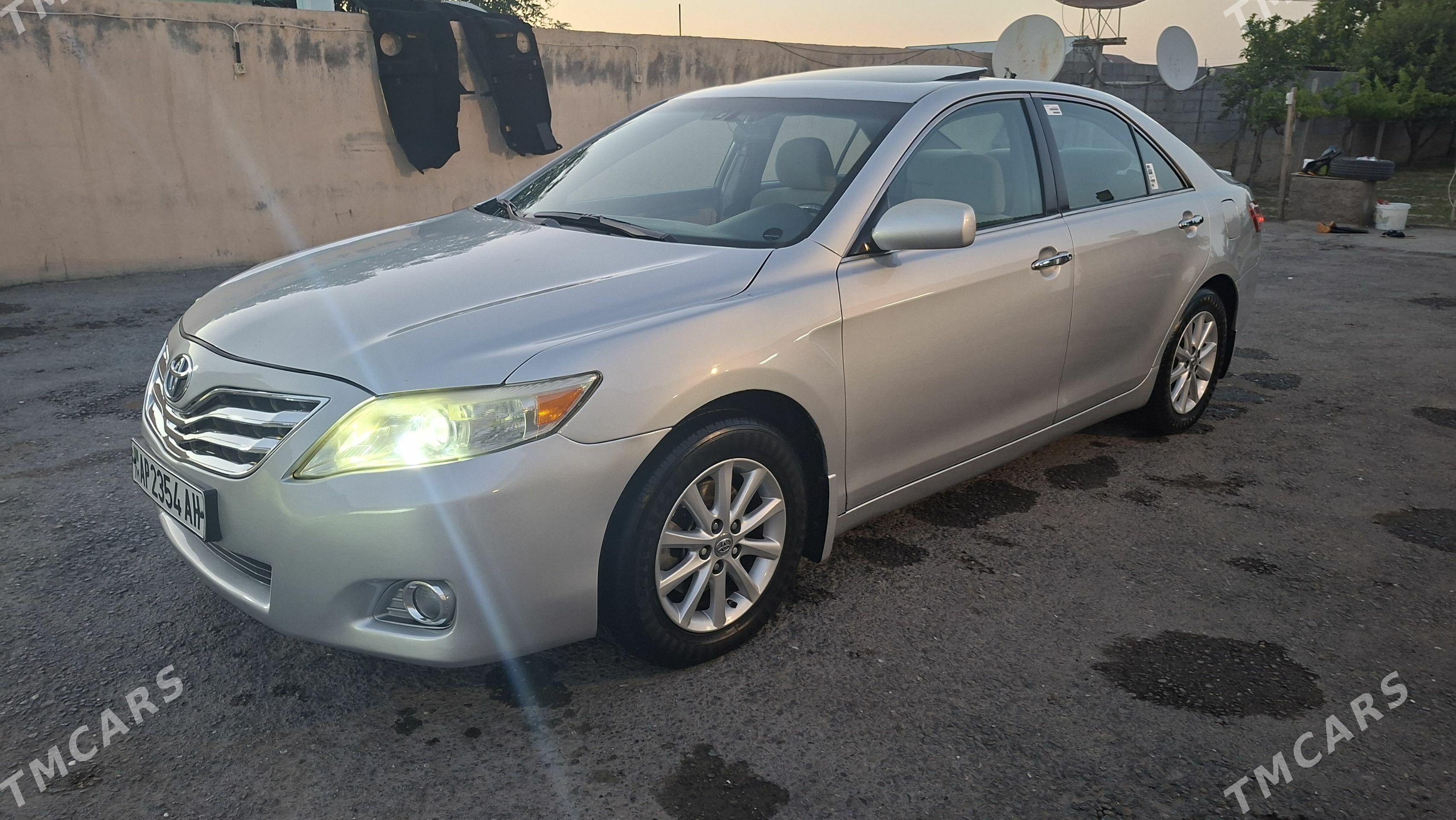 Toyota Camry 2009 - 230 000 TMT - Ким район - img 1