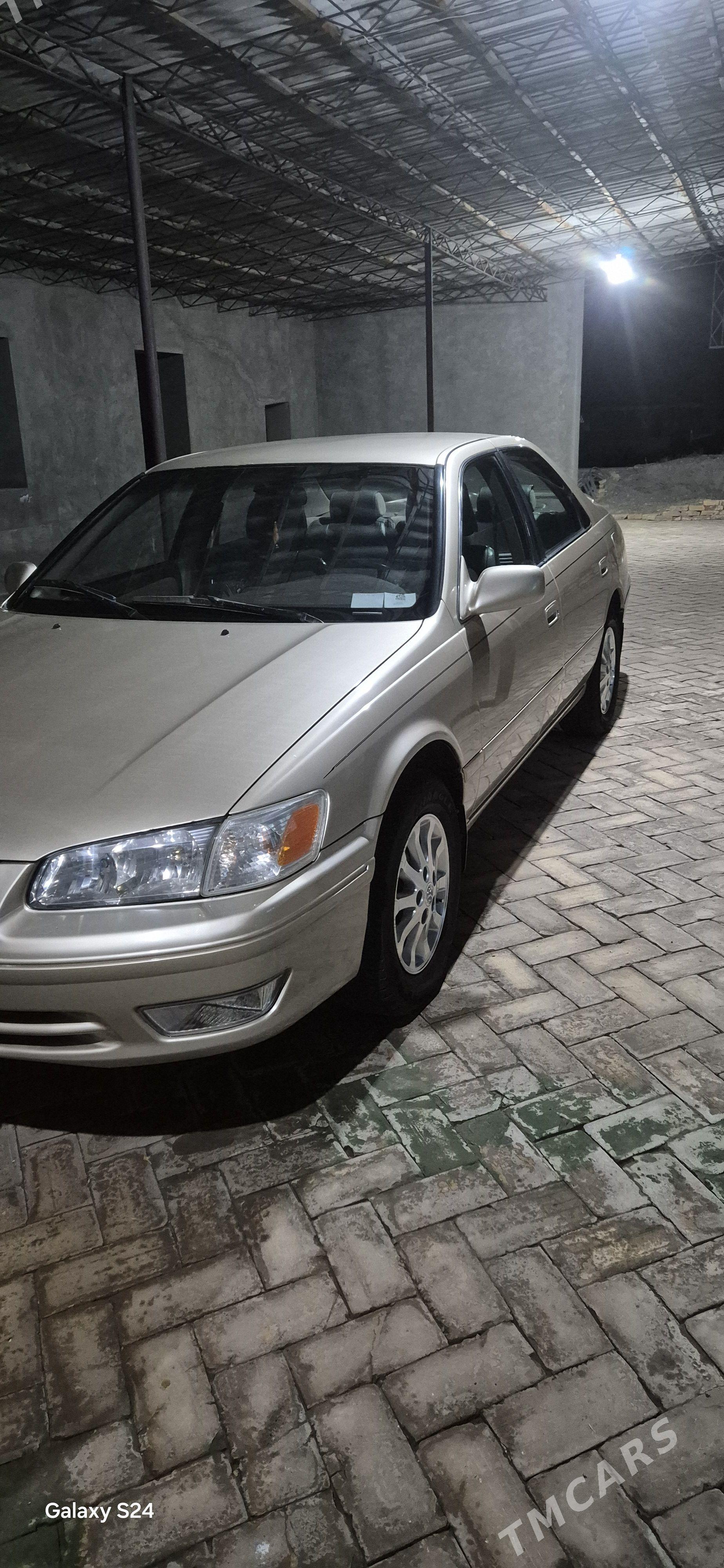 Toyota Camry 2000 - 185 000 TMT - Керки - img 1