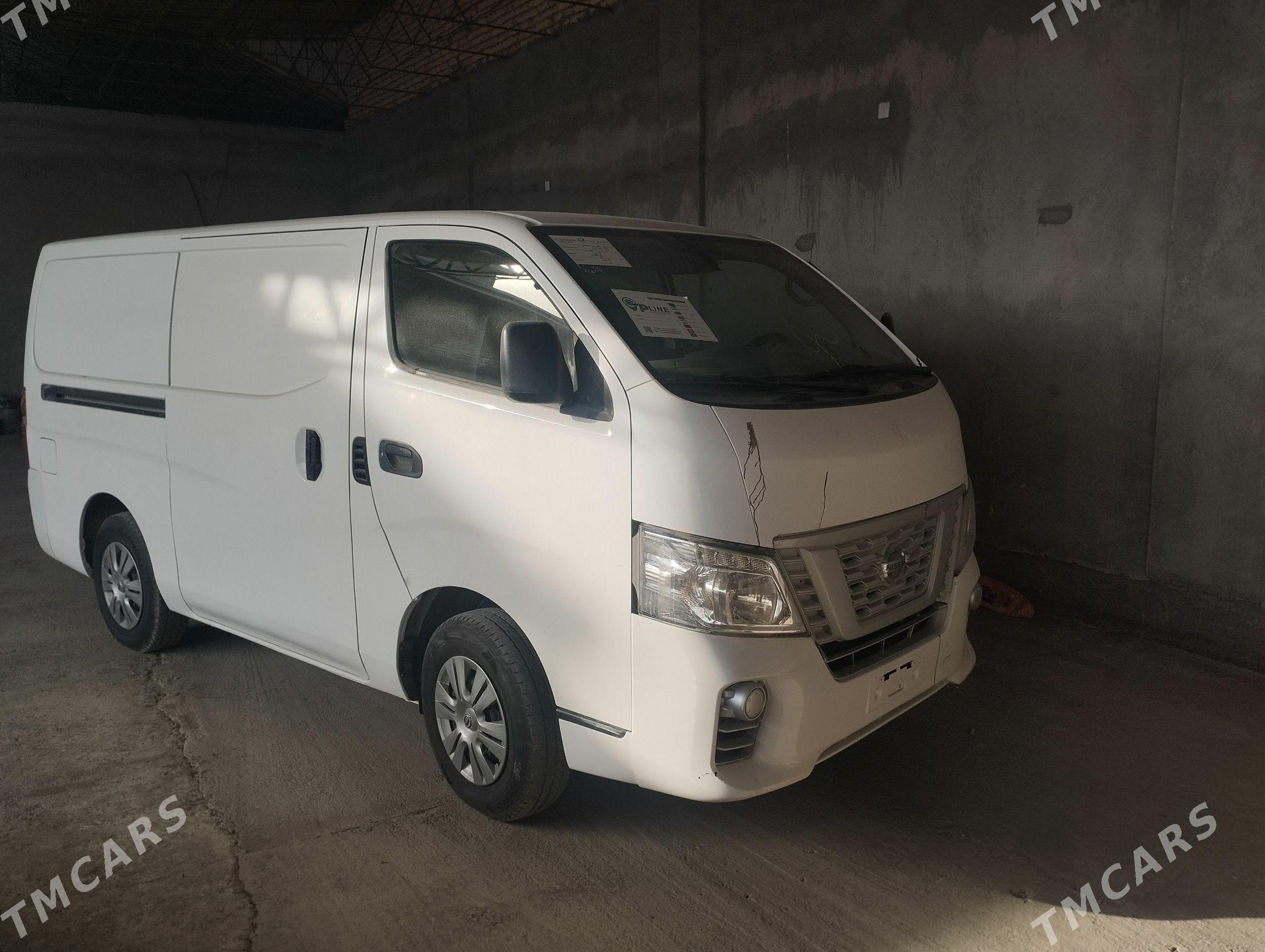 Nissan Urvan 2022 - 330 000 TMT - Türkmenabat - img 1
