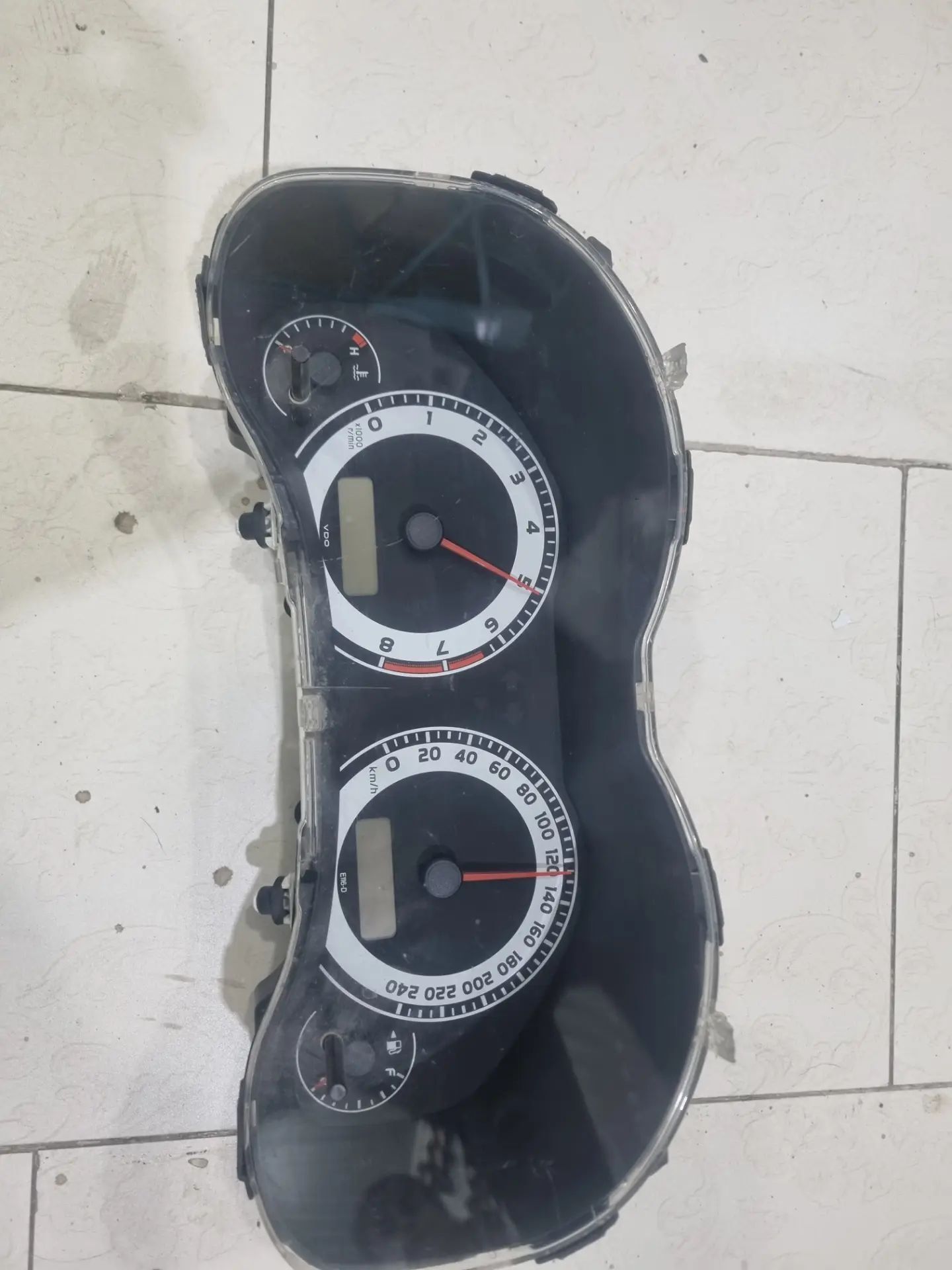 pribor korolla 1 100 TMT - Aşgabat - img 1