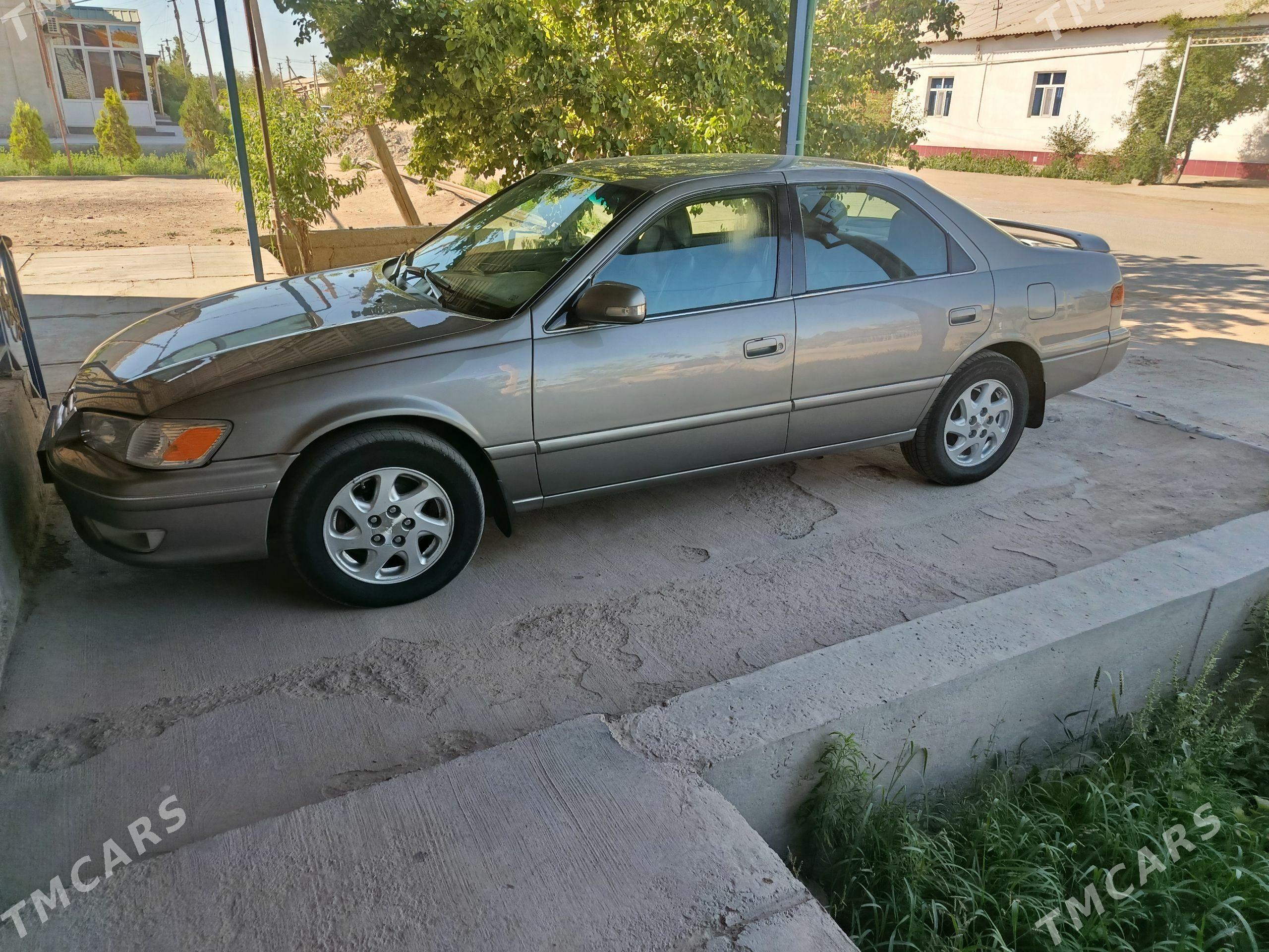 Toyota Camry 2000 - 155 000 TMT - Губадаг - img 1