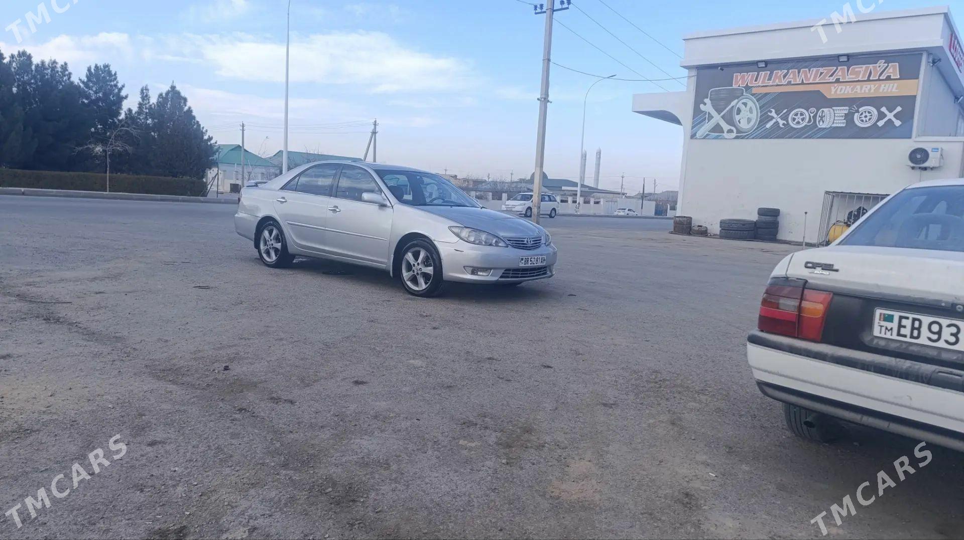 Toyota Camry 2005 - 220 000 TMT - 10 mkr - img 1
