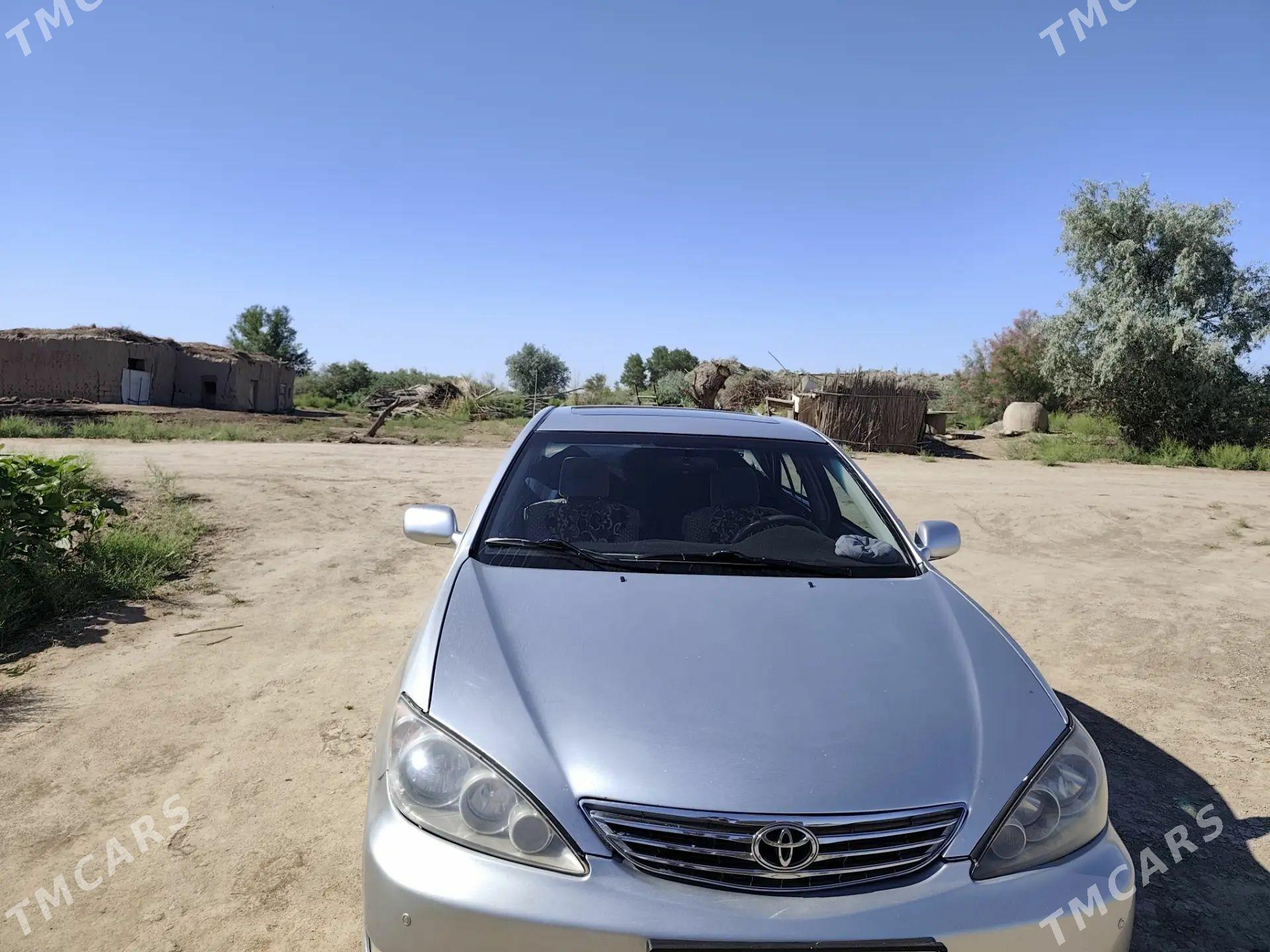 Toyota Camry 2002 - 190 000 TMT - Губадаг - img 1