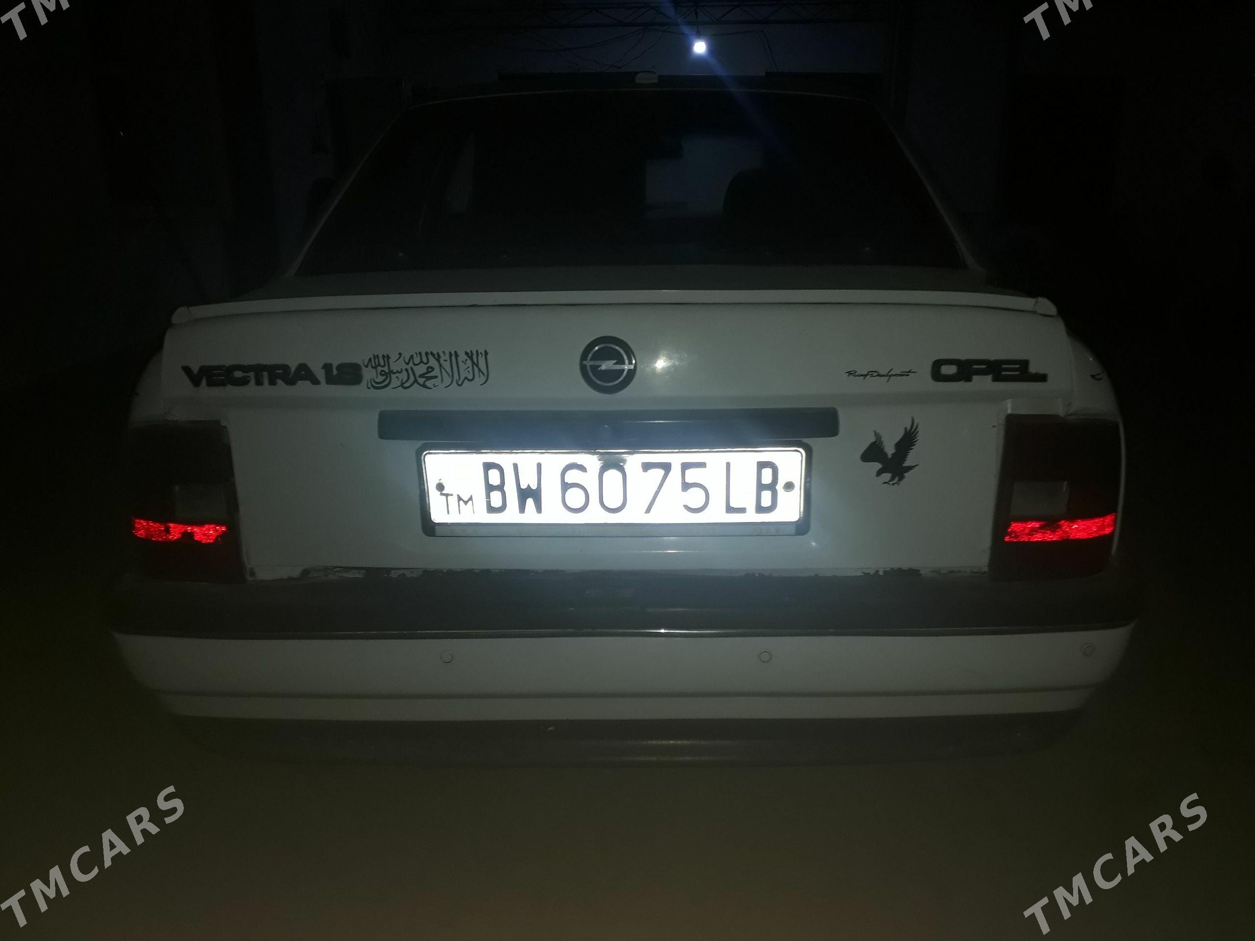 Opel Vectra 1991 - 30 000 TMT - Çärjew - img 1