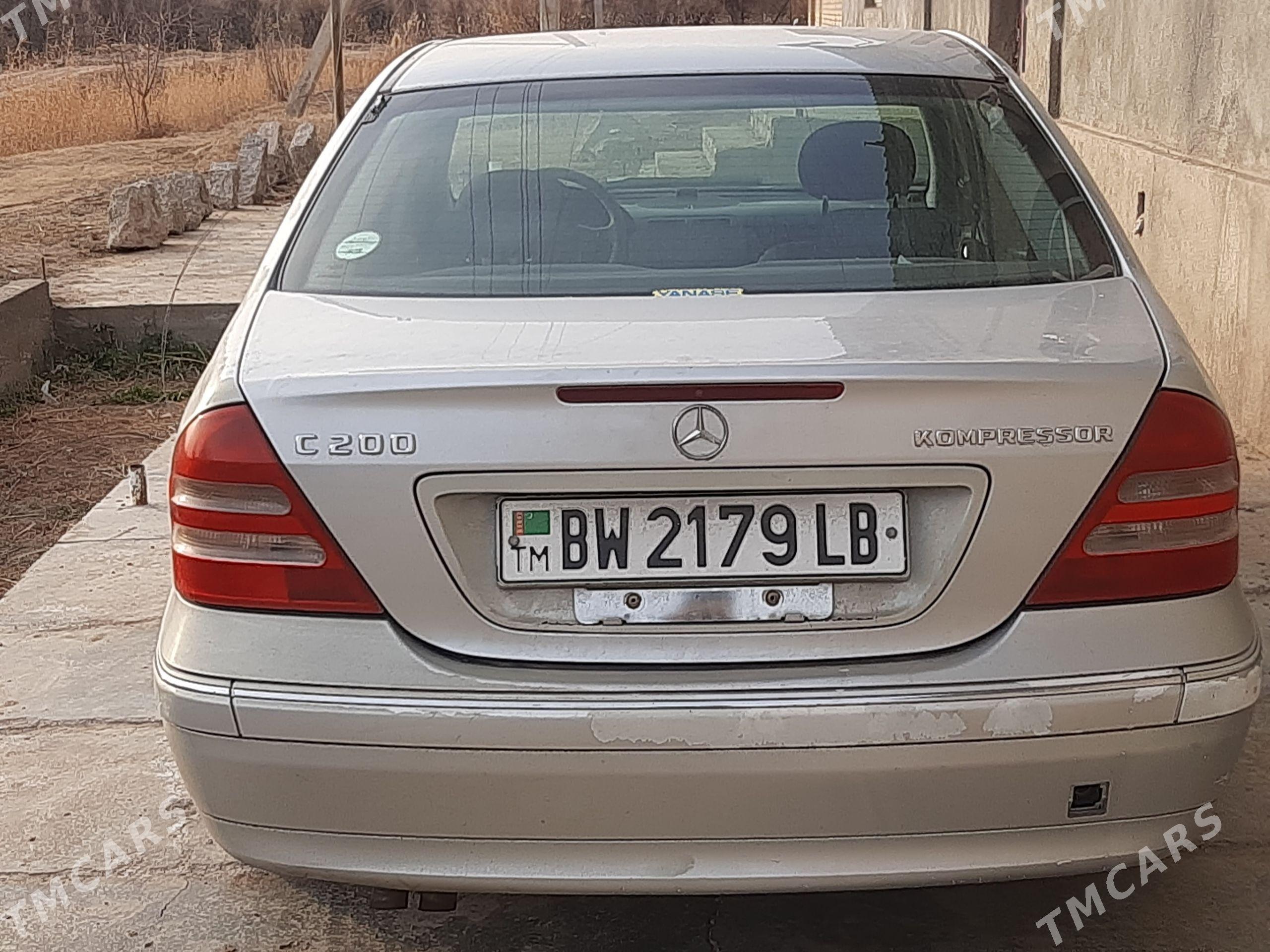 Mercedes-Benz C-Class 2003 - 130 000 TMT - Дянев - img 1