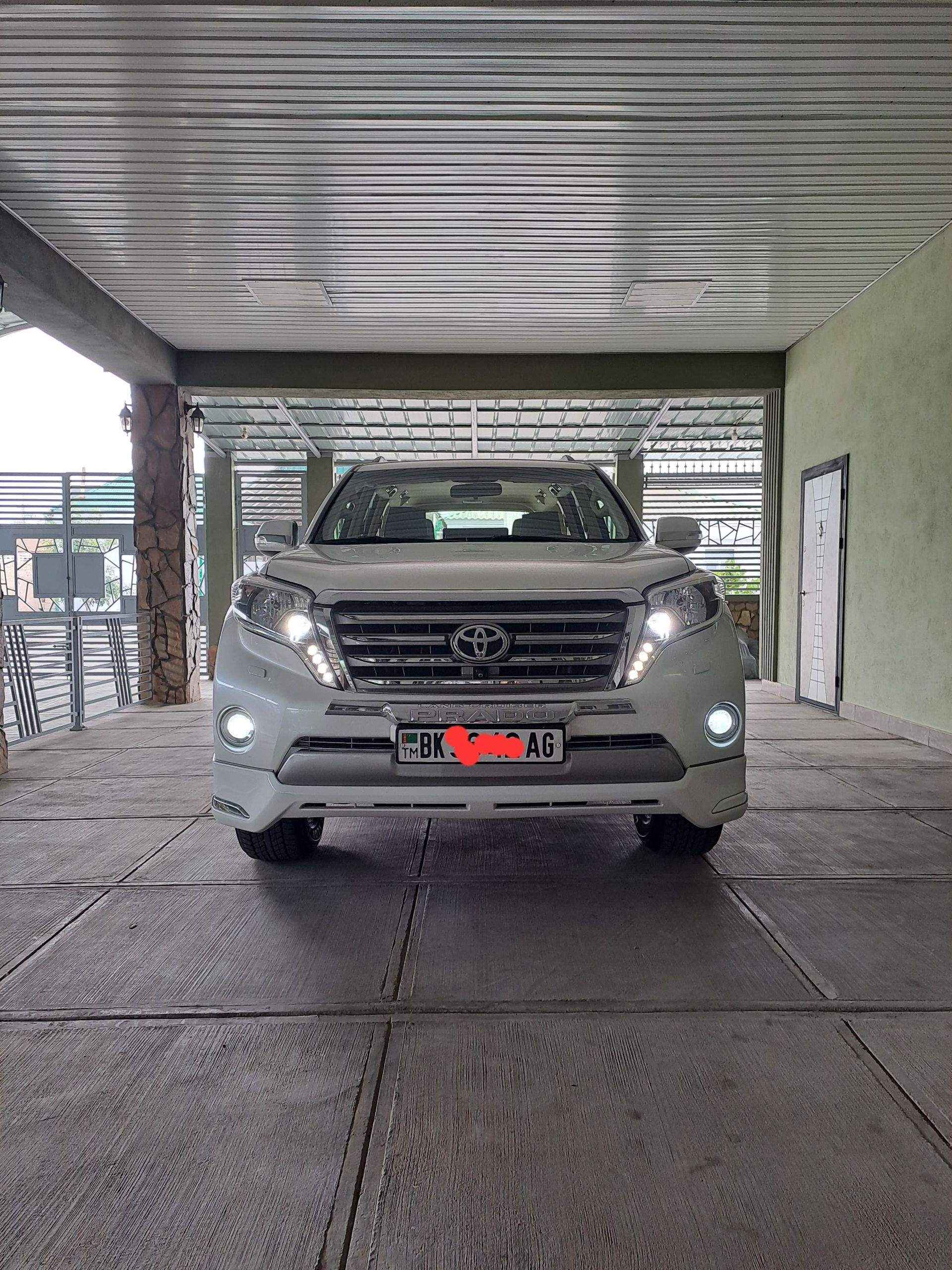 Toyota Land Cruiser Prado 2014 - 790 000 TMT - Aşgabat - img 1