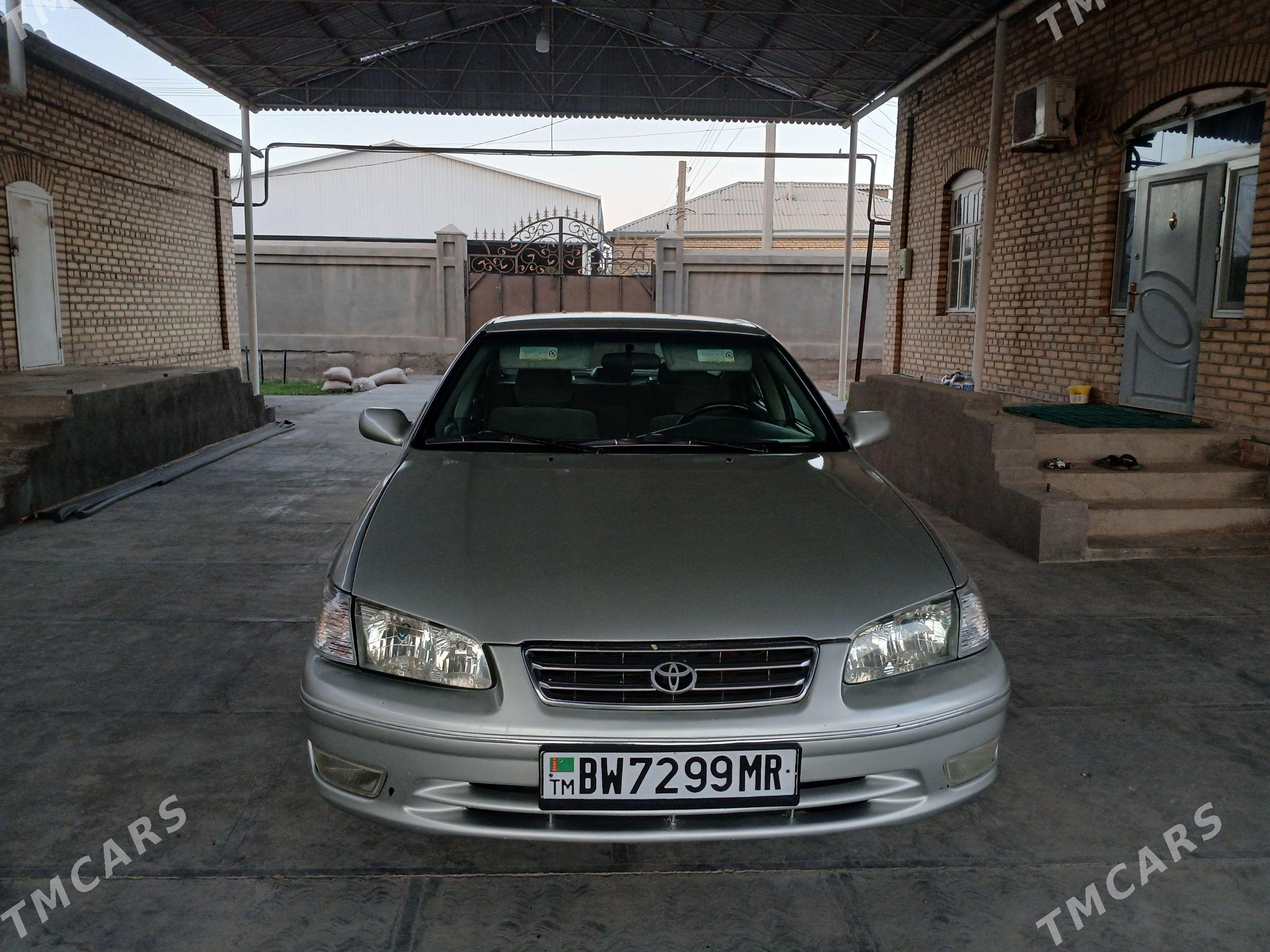 Toyota Camry 2000 - 165 000 TMT - Mary - img 1