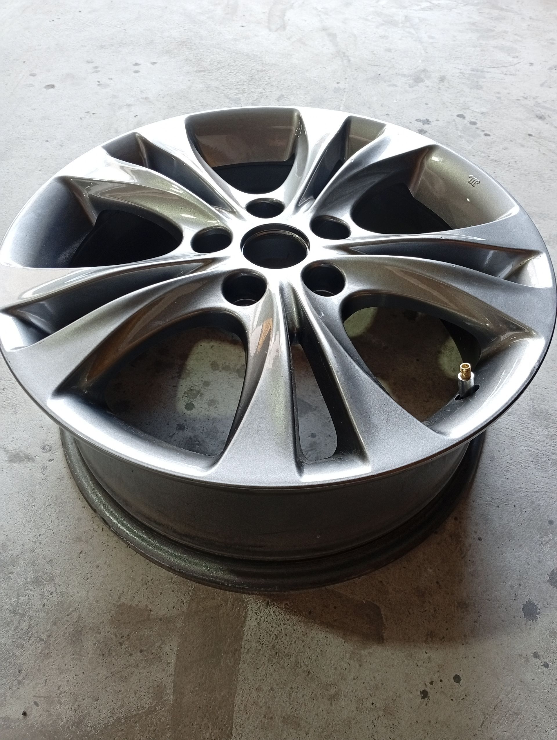 HUNDAY SONATA DISGA 17 LIK 1 300 TMT - Garadamak - img 1