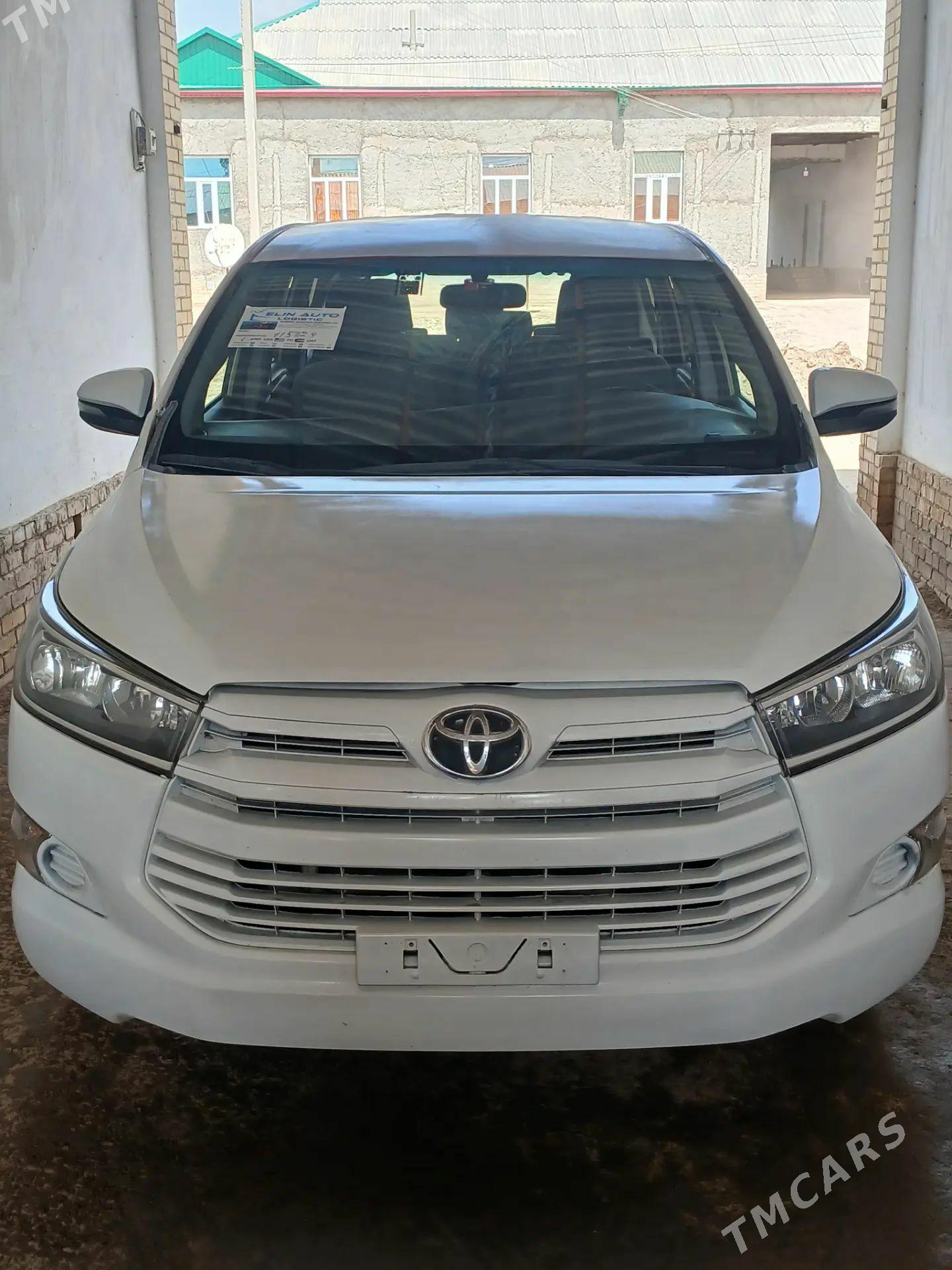 Toyota Innova 2021 - 255 000 TMT - Керки - img 1