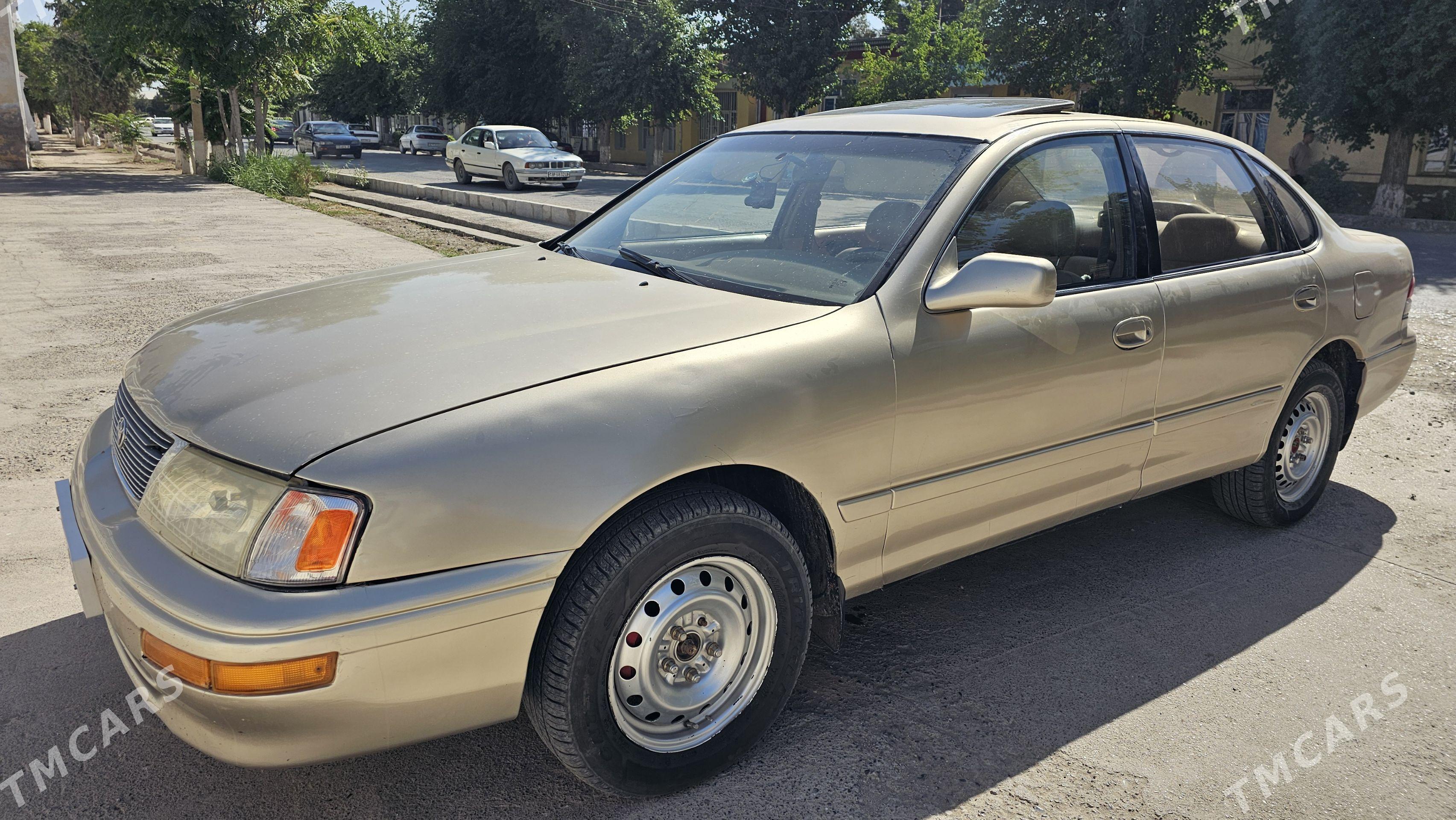 Toyota Avalon 1996 - 121 000 TMT - Керки - img 1