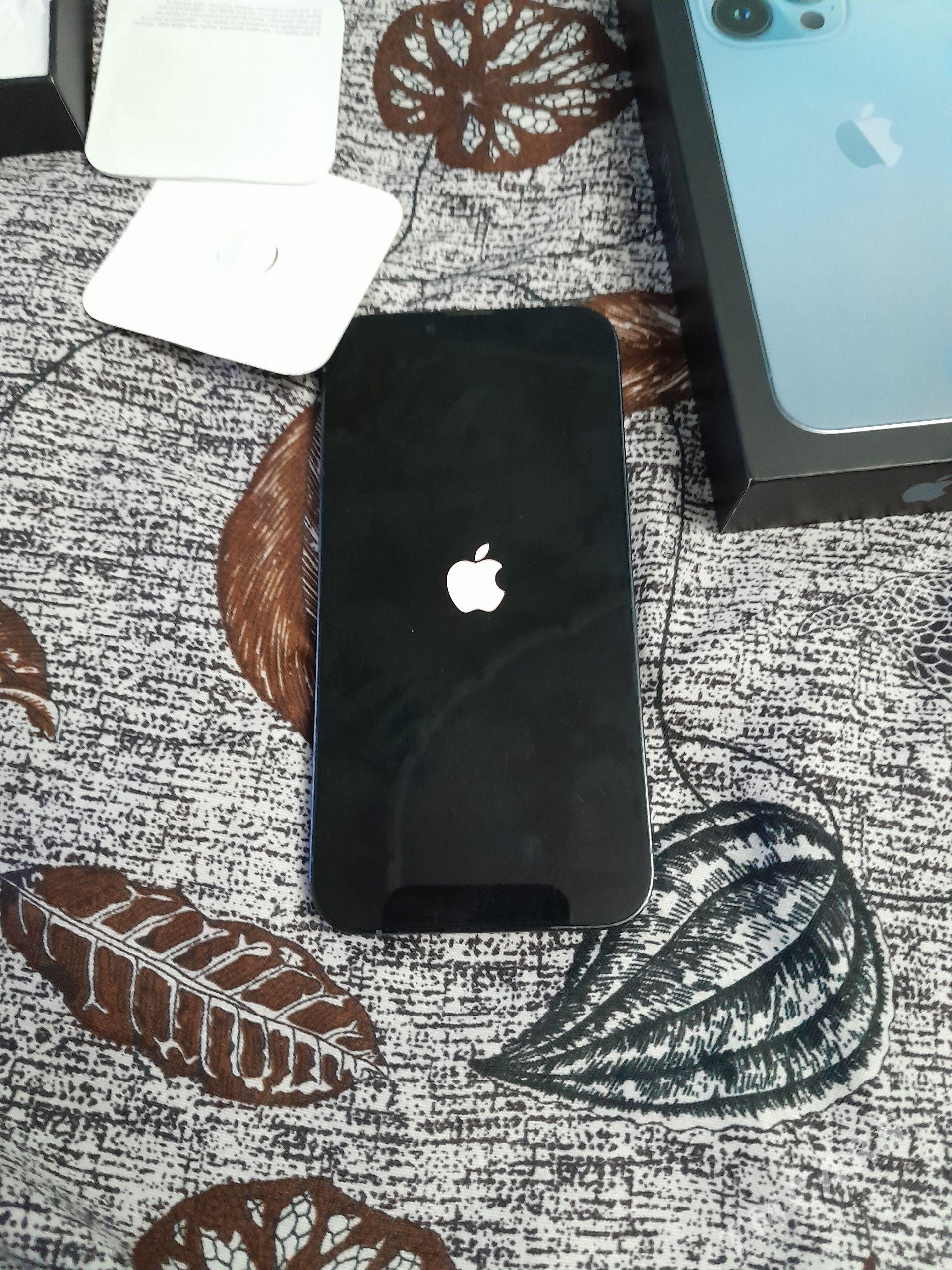 iphone 13 pro - Mary - img 1