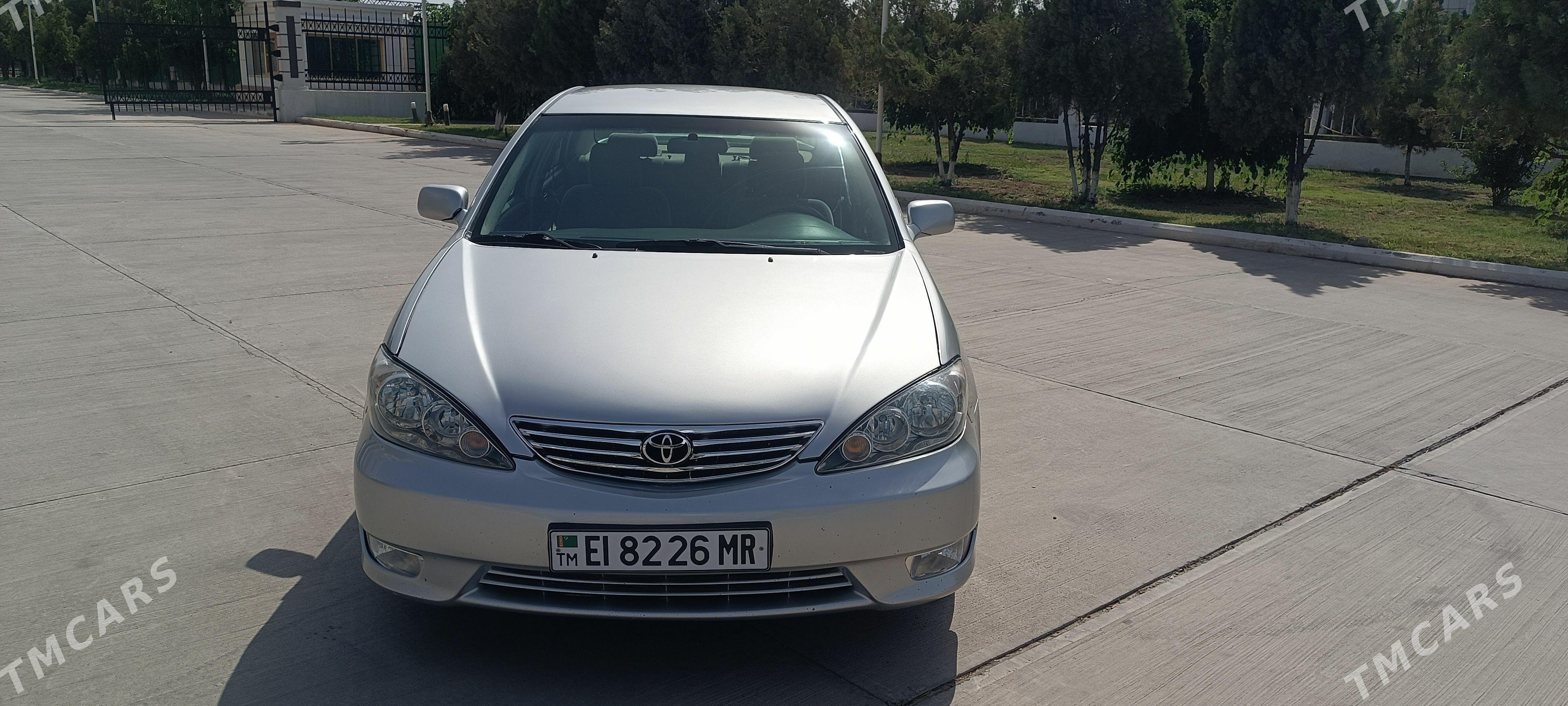 Toyota Camry 2005 - 225 000 TMT - Мары - img 1