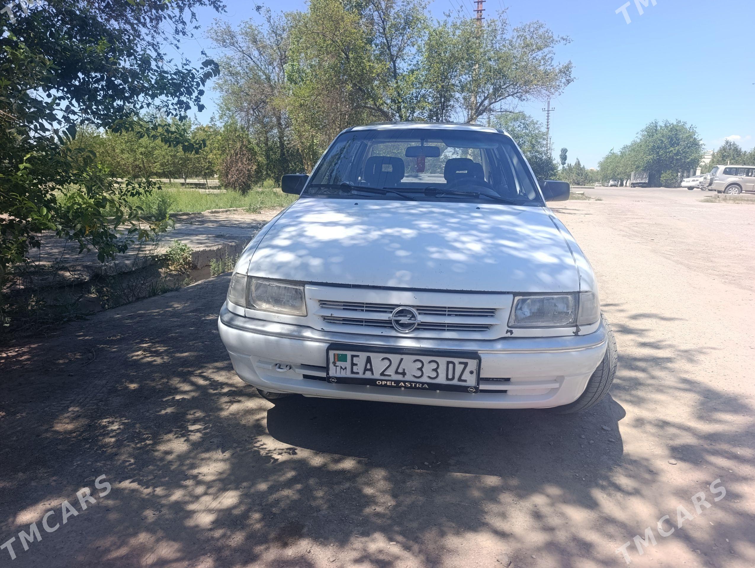 Opel Astra 1993 - 50 000 TMT - Türkmenbaşy etr. - img 1