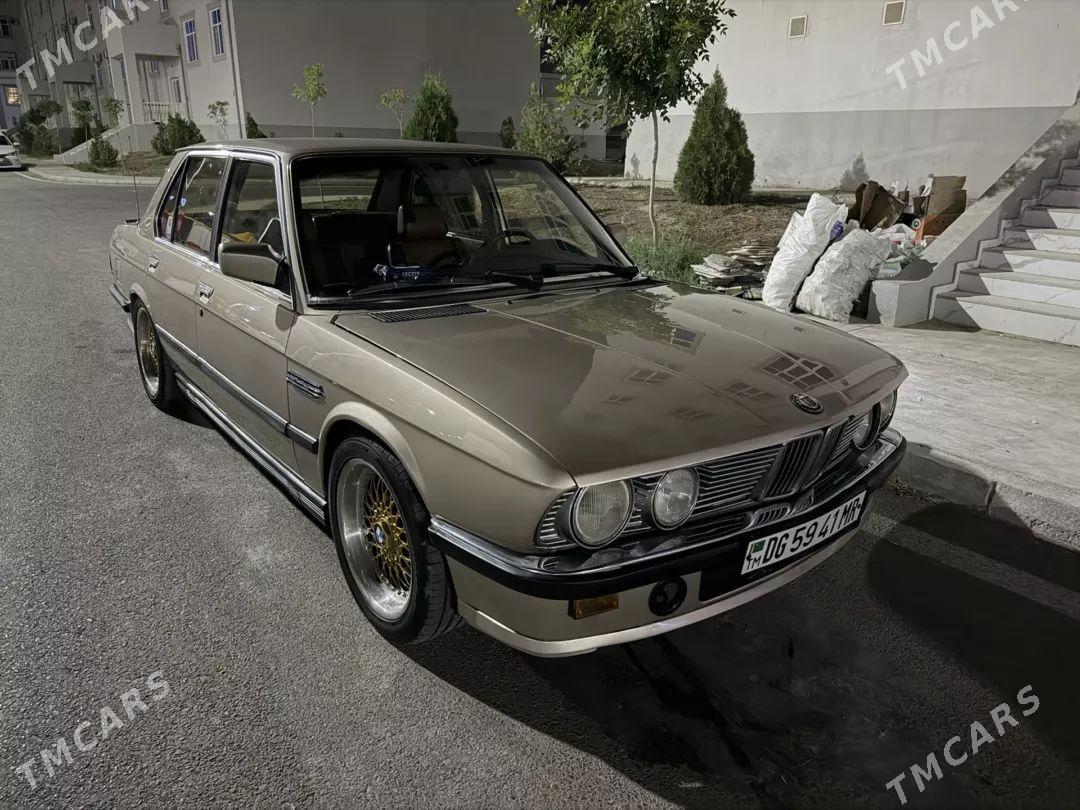 BMW 520 1986 - 100 000 TMT - Туркменабат - img 1