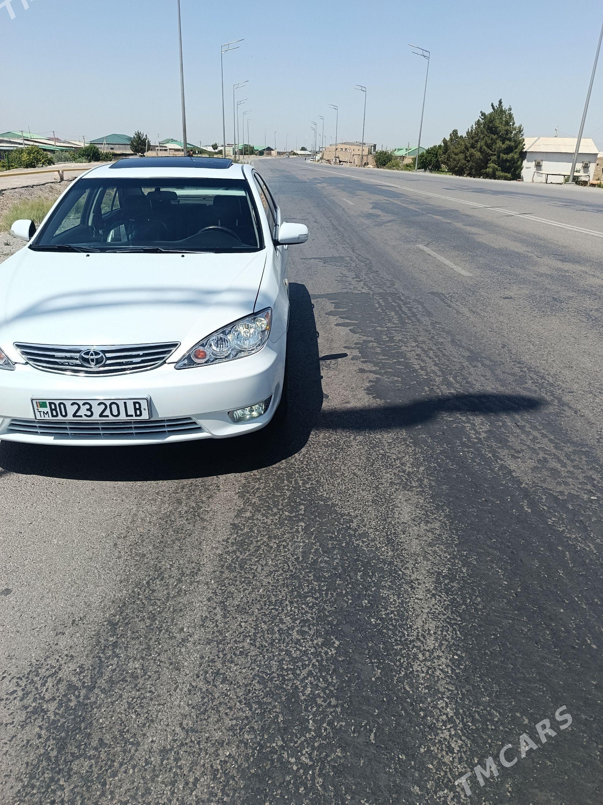 Toyota Camry 2002 - 230 000 TMT - Фарап - img 1
